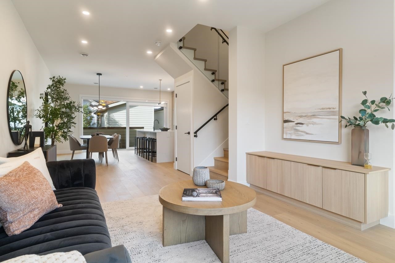 1937 Templeton Drive, Vancouver, BC