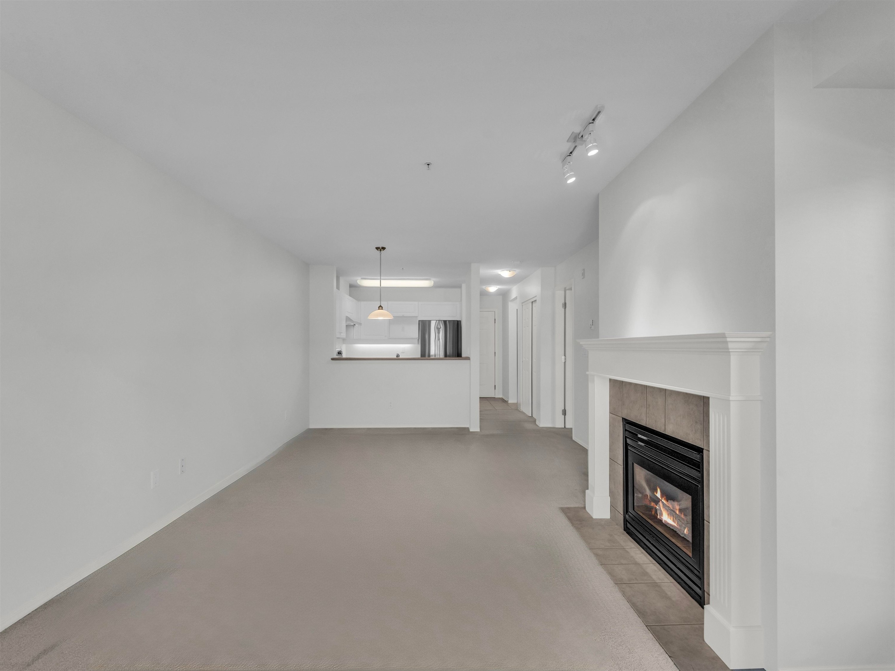 201-2393 Welcher Avenue, Port Coquitlam, BC