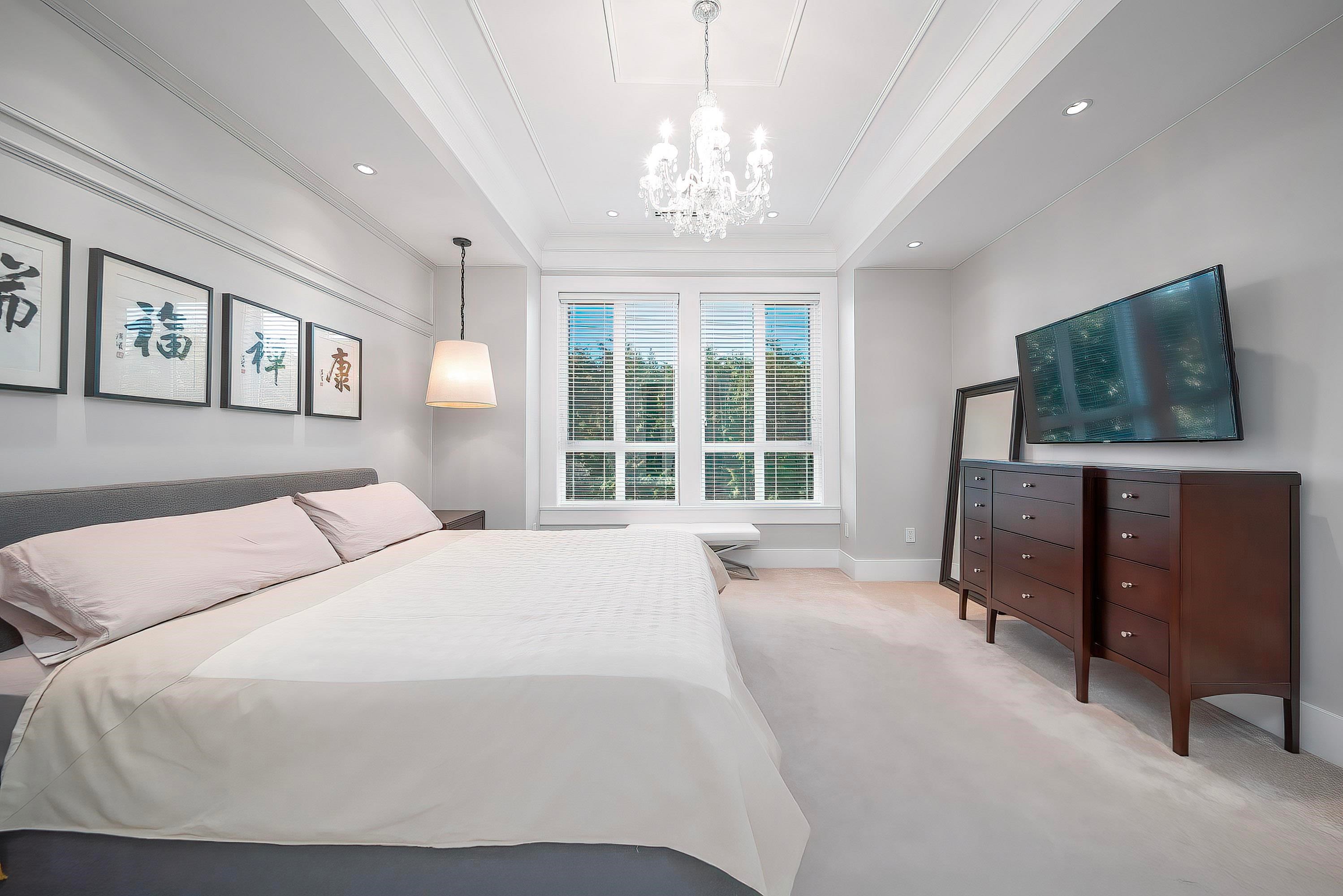 8591 Fairhurst Road, Richmond, BC