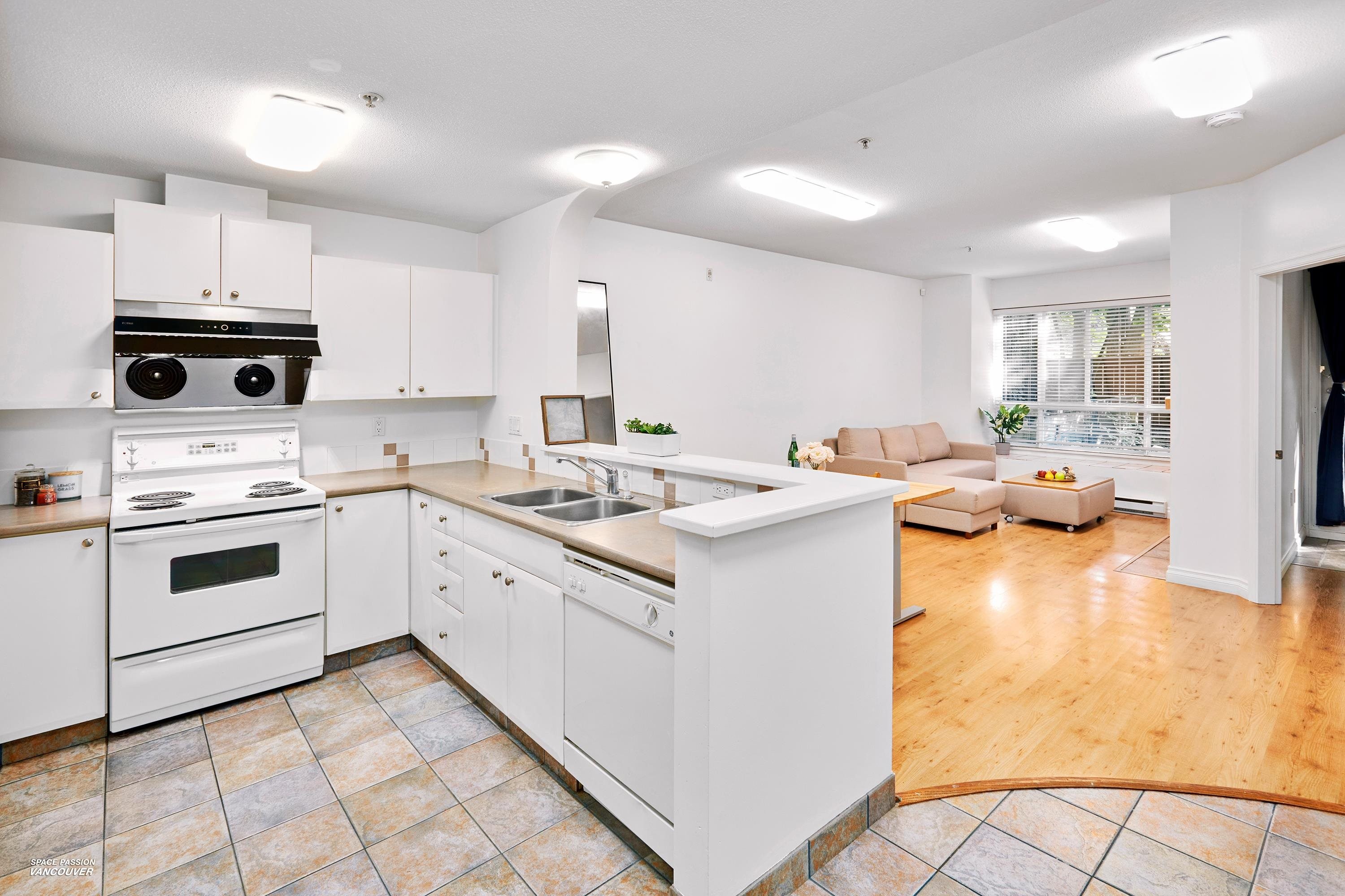 111-6833 Village Green, Burnaby, BC