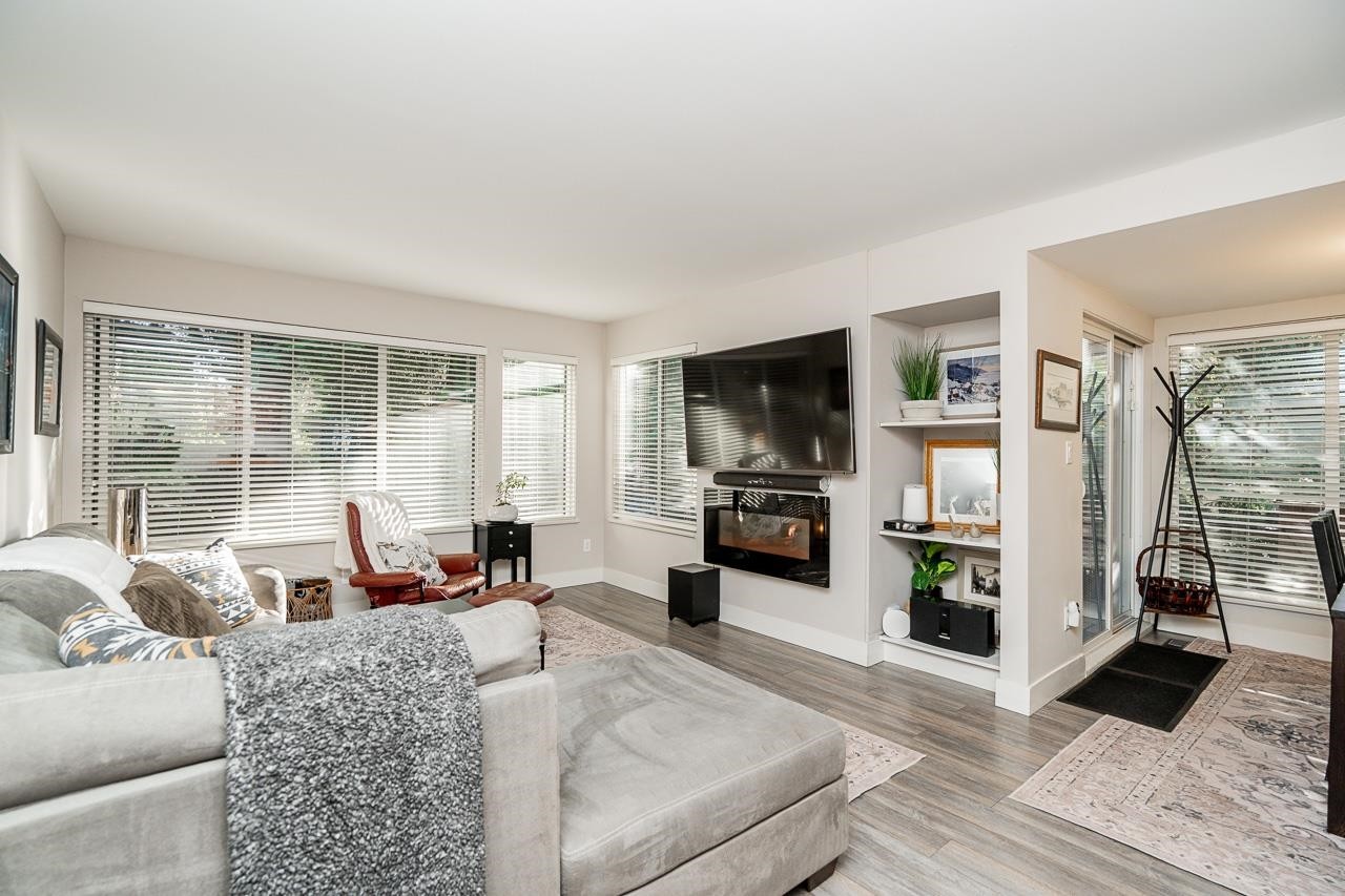 4590 Elmgrove Drive, Burnaby, BC