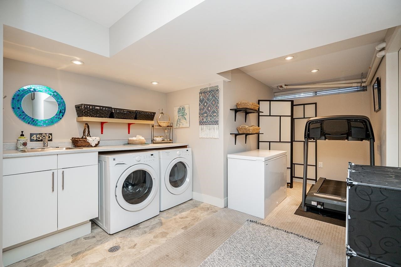 4590 Elmgrove Drive, Burnaby, BC