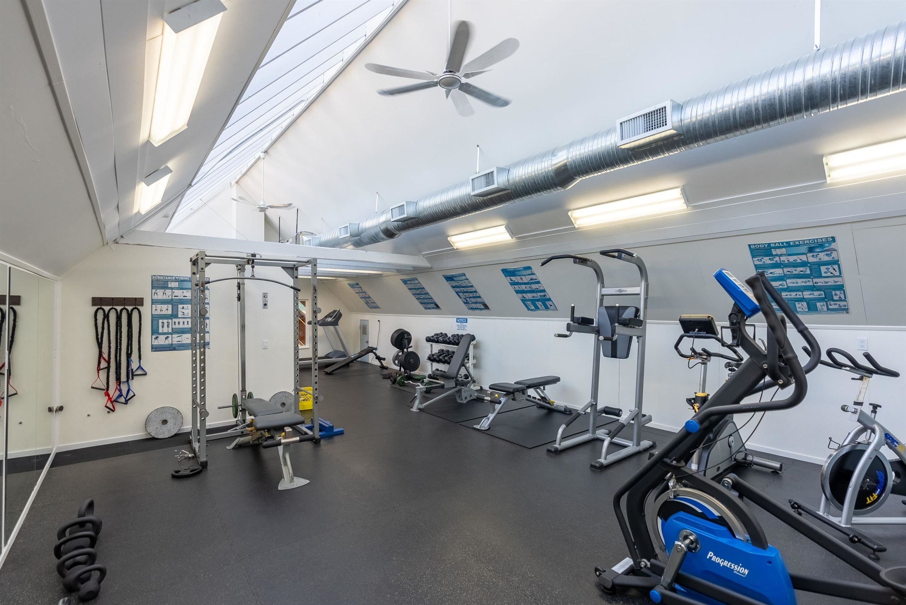 4590 Elmgrove Drive, Burnaby, BC