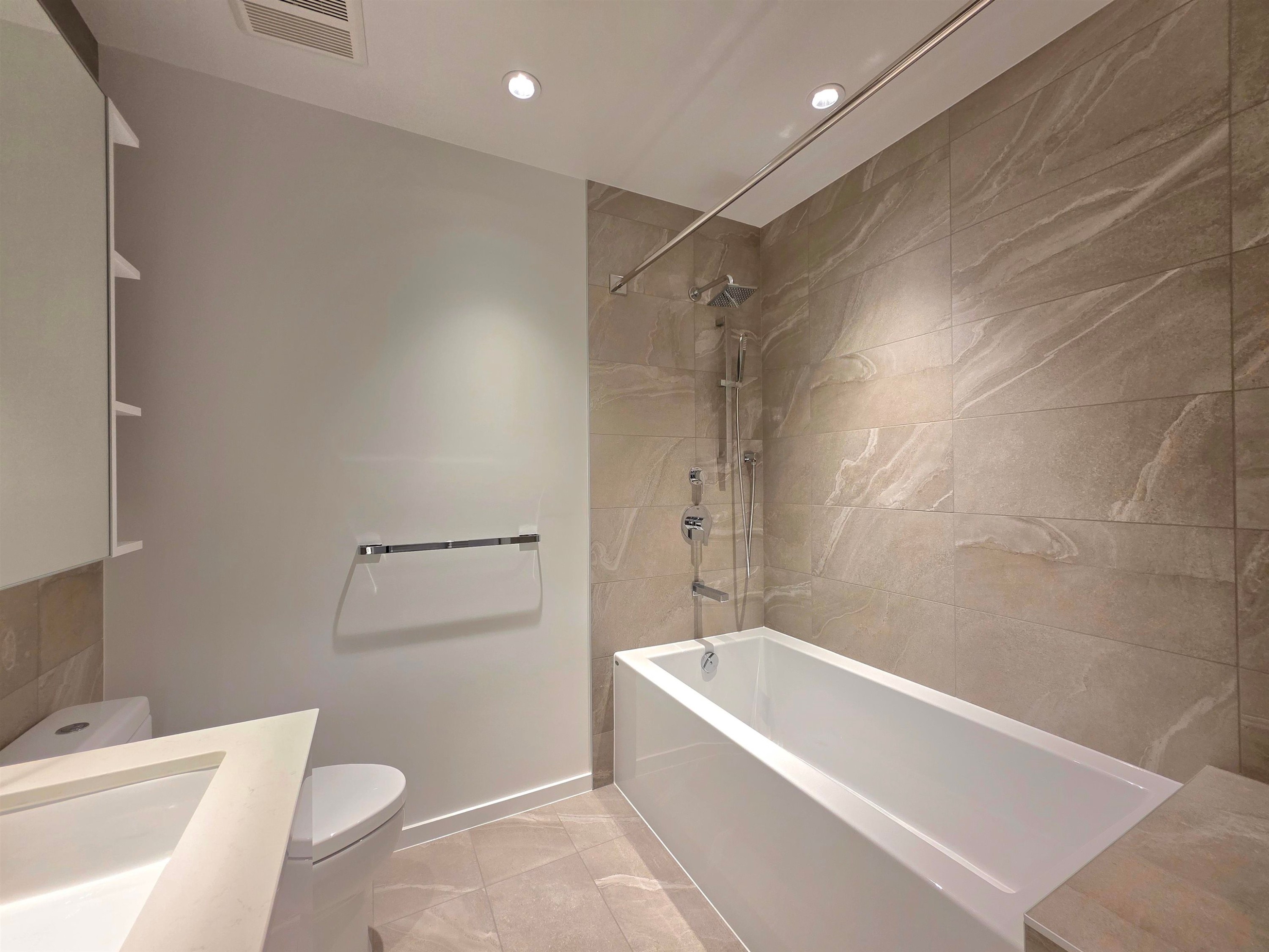 510-6200 Minoru Boulevard, Richmond, BC