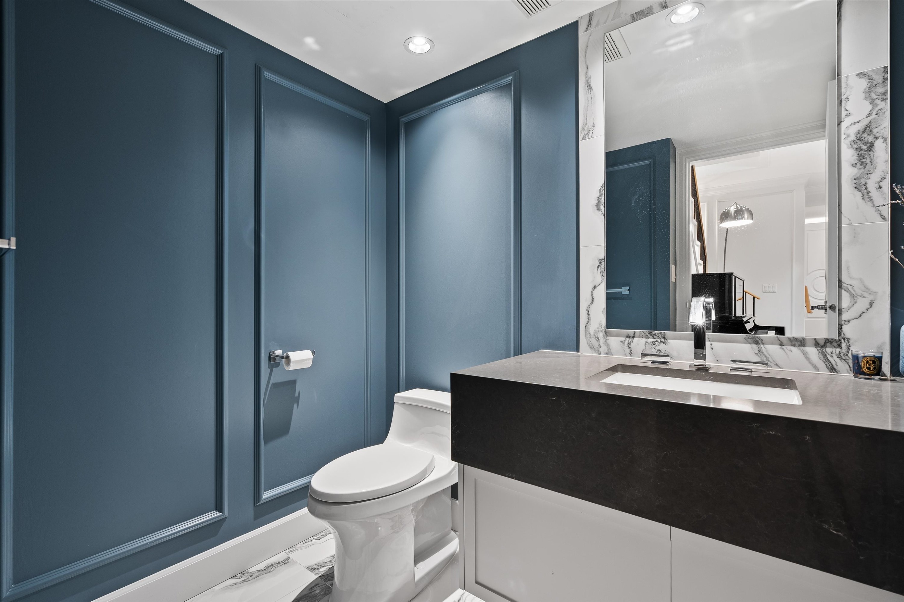 493 Broughton Street, Vancouver, BC