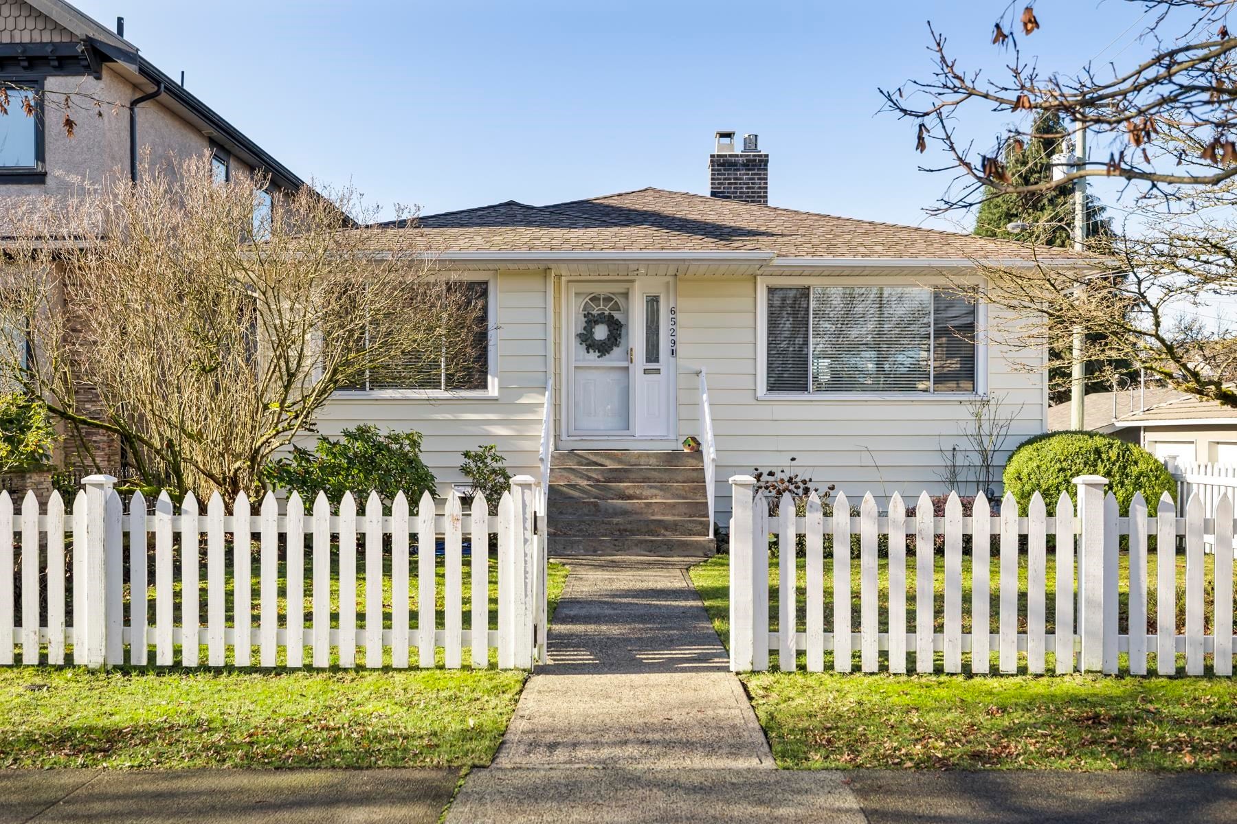 6529 Dawson Street, Vancouver, BC