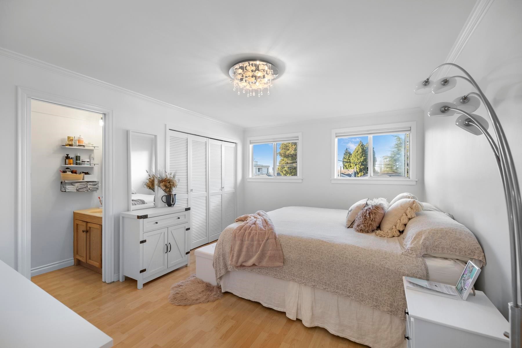 6529 Dawson Street, Vancouver, BC