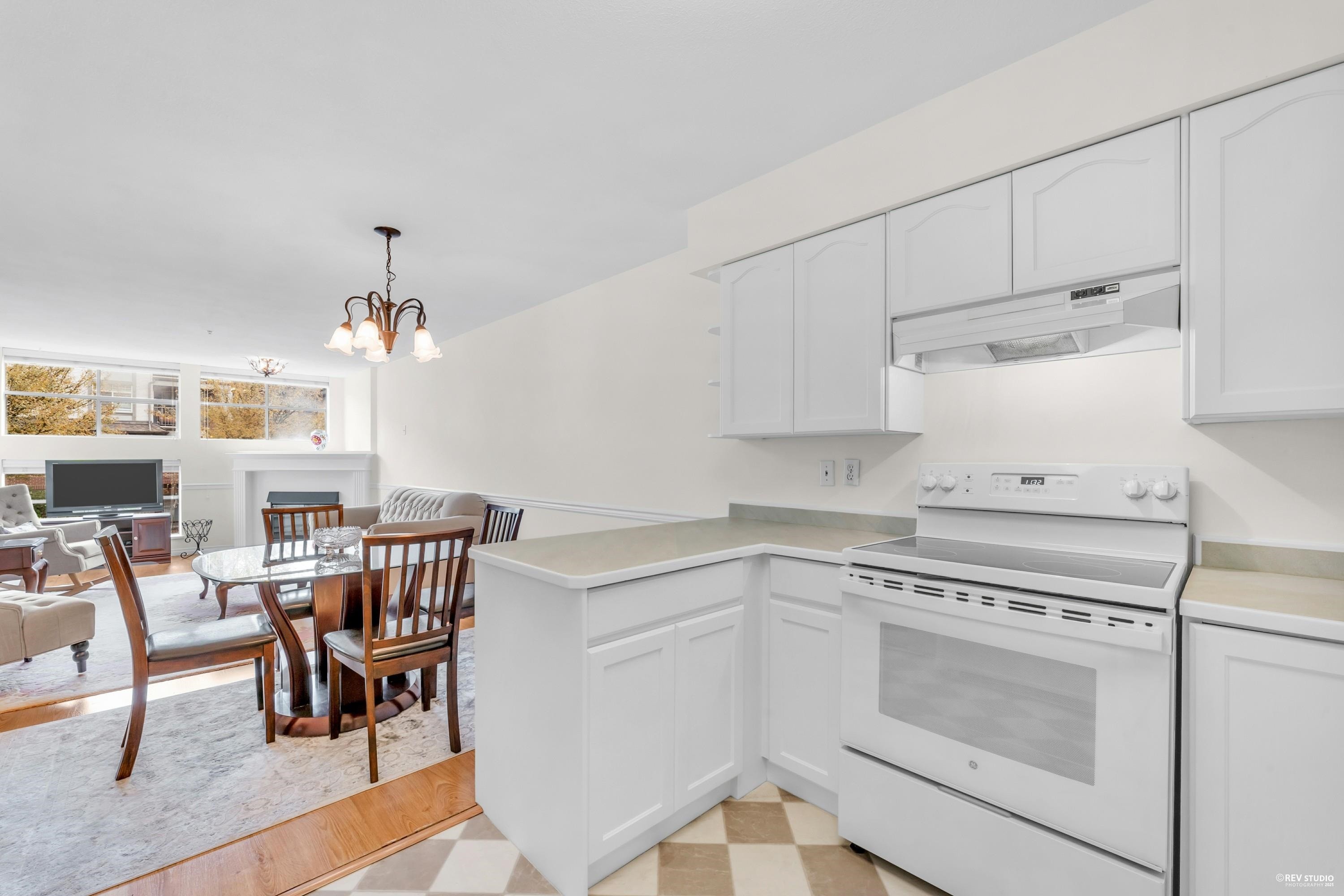 207-12025 207A Street, Maple Ridge, BC