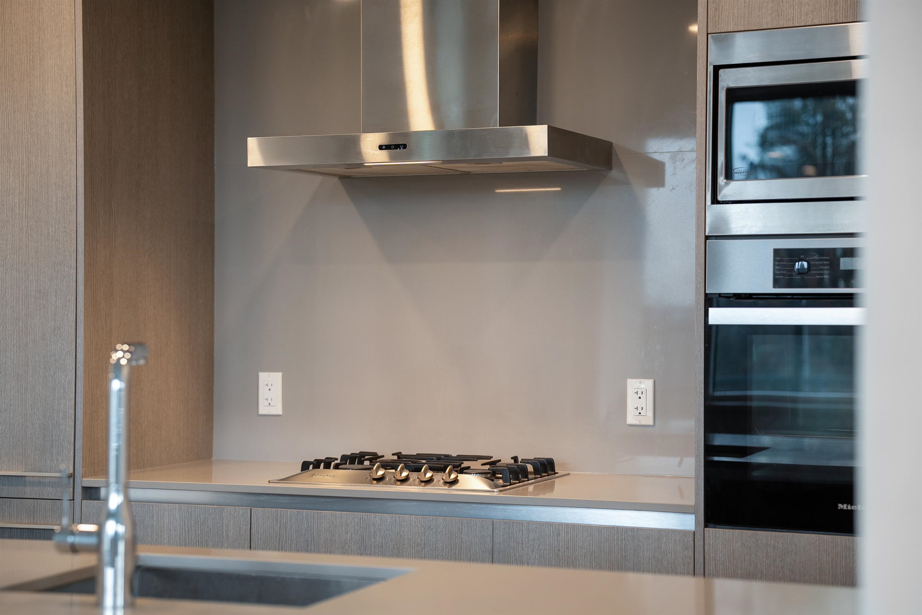 302-4908 Cambie Street, Vancouver, BC