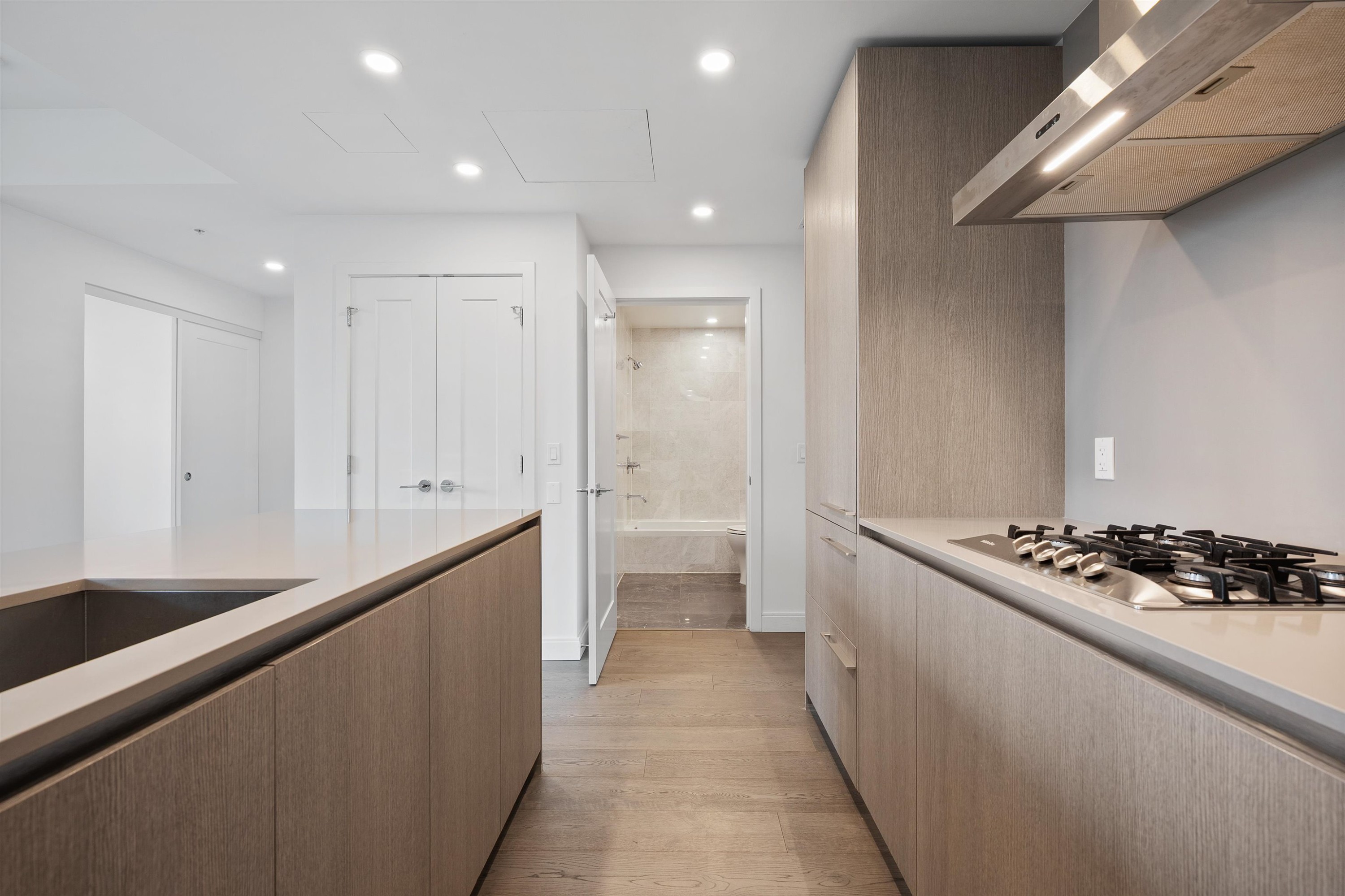 302-4908 Cambie Street, Vancouver, BC