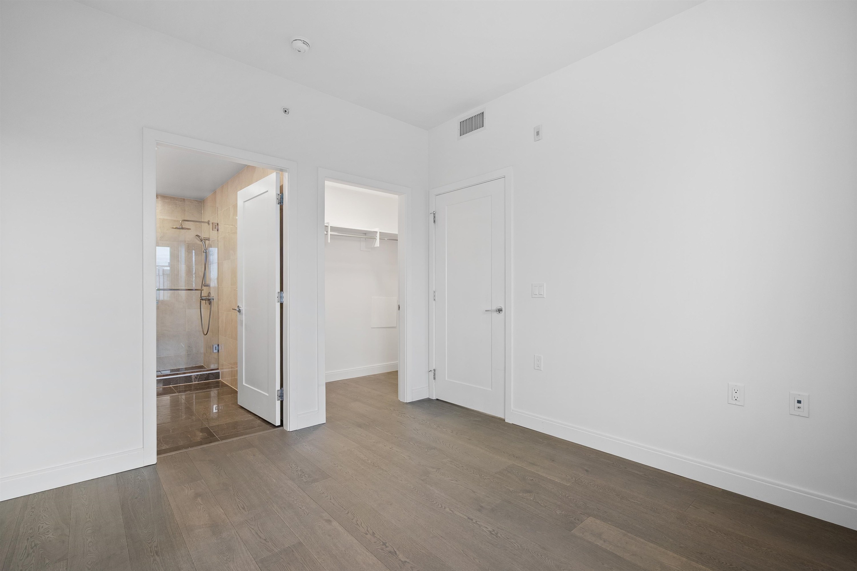 302-4908 Cambie Street, Vancouver, BC