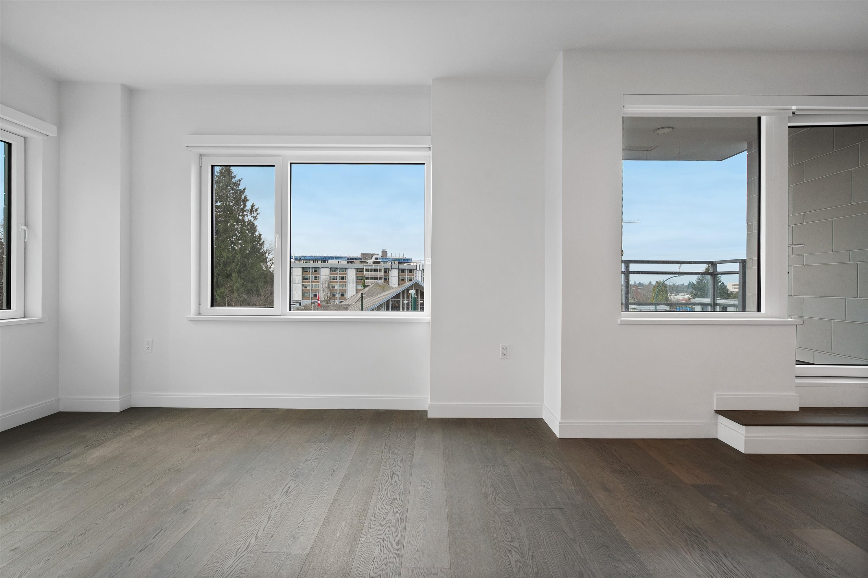 302-4908 Cambie Street, Vancouver, BC