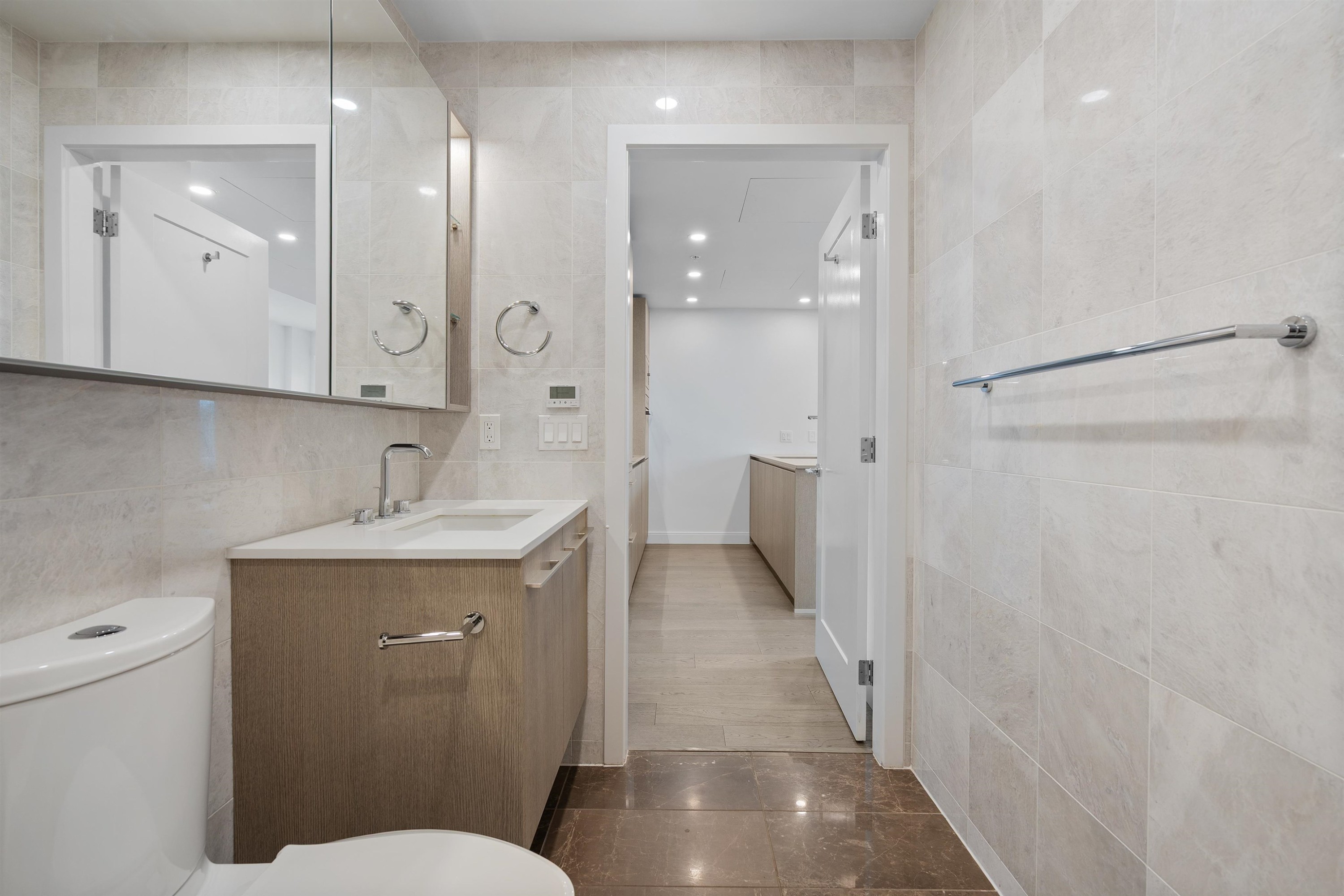 302-4908 Cambie Street, Vancouver, BC