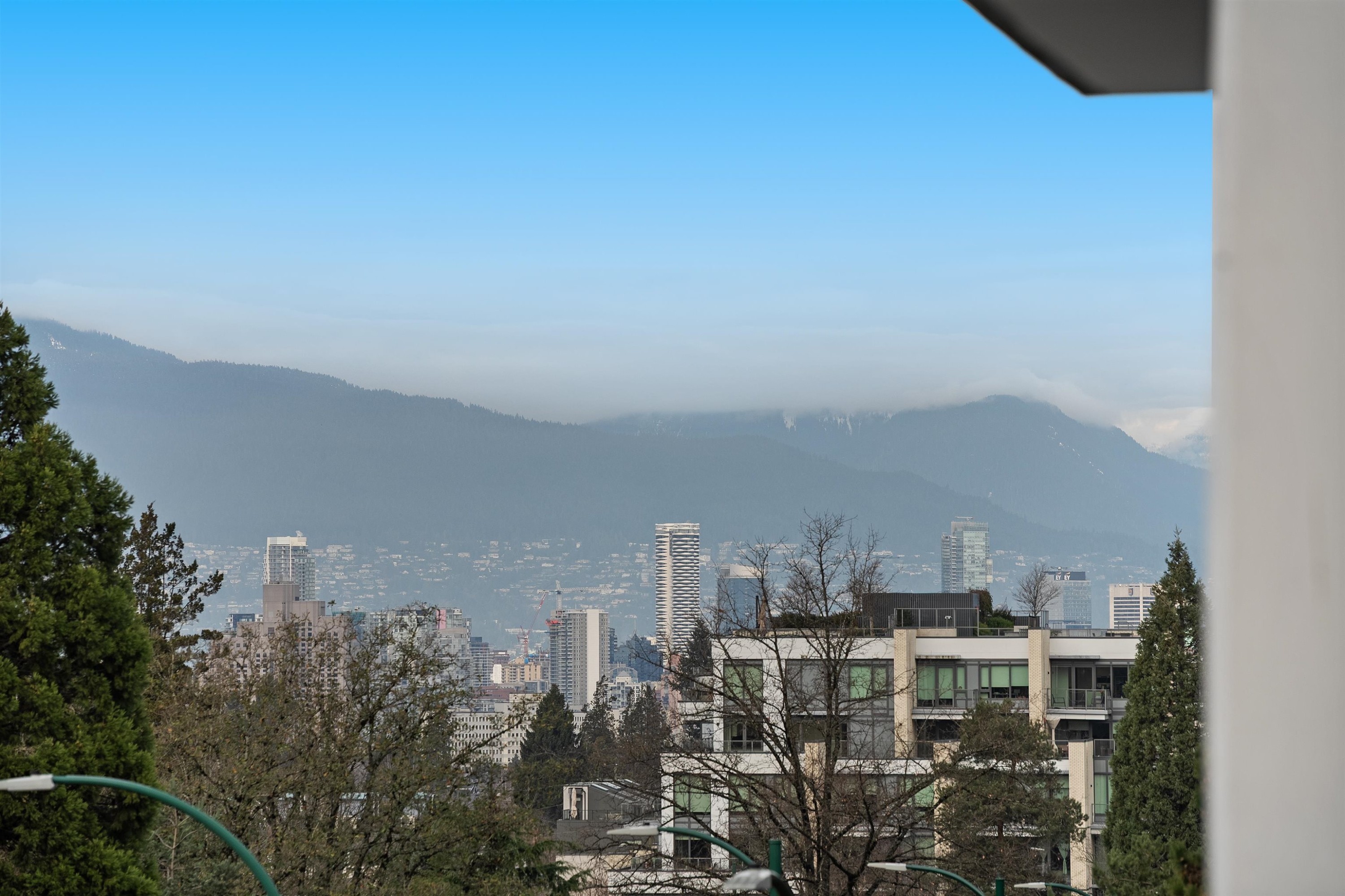 302-4908 Cambie Street, Vancouver, BC