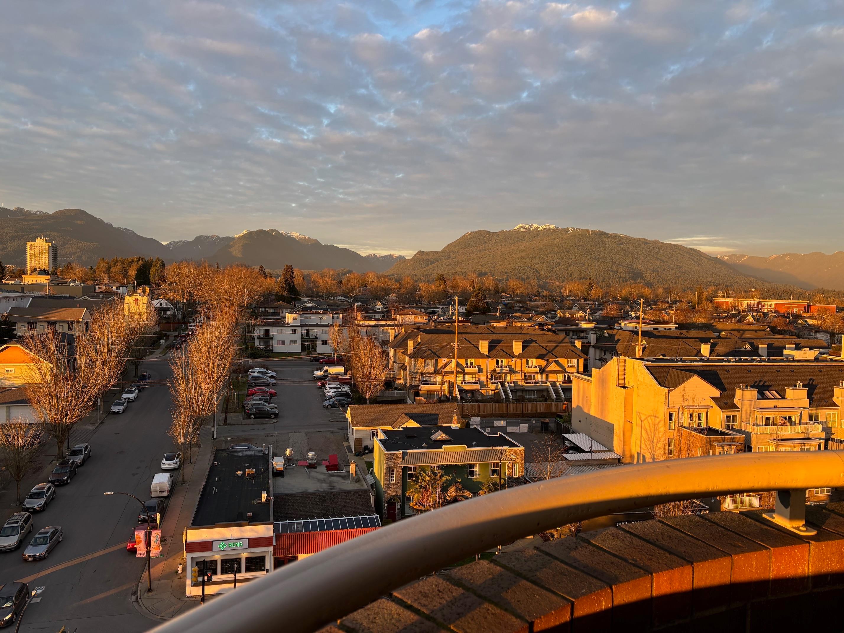 902-3920 Hastings Street, Burnaby, BC