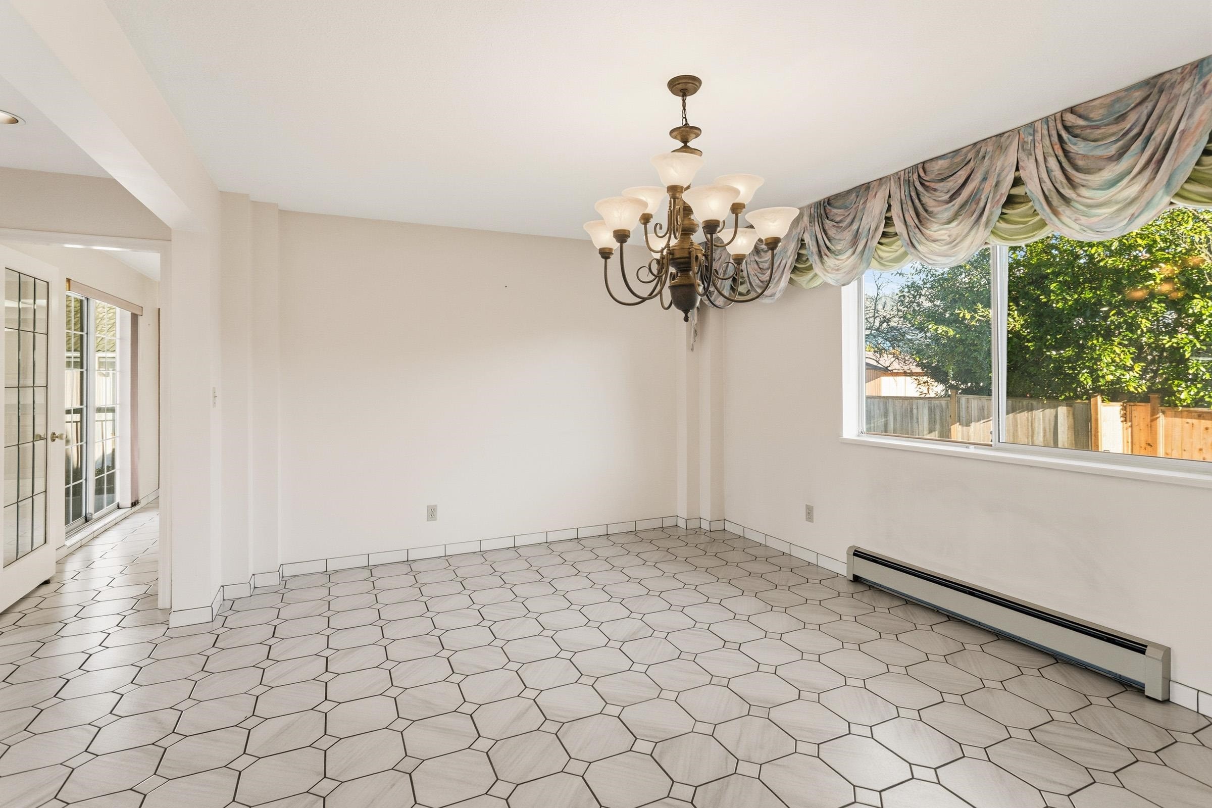 1506 Giles Place, Burnaby, BC