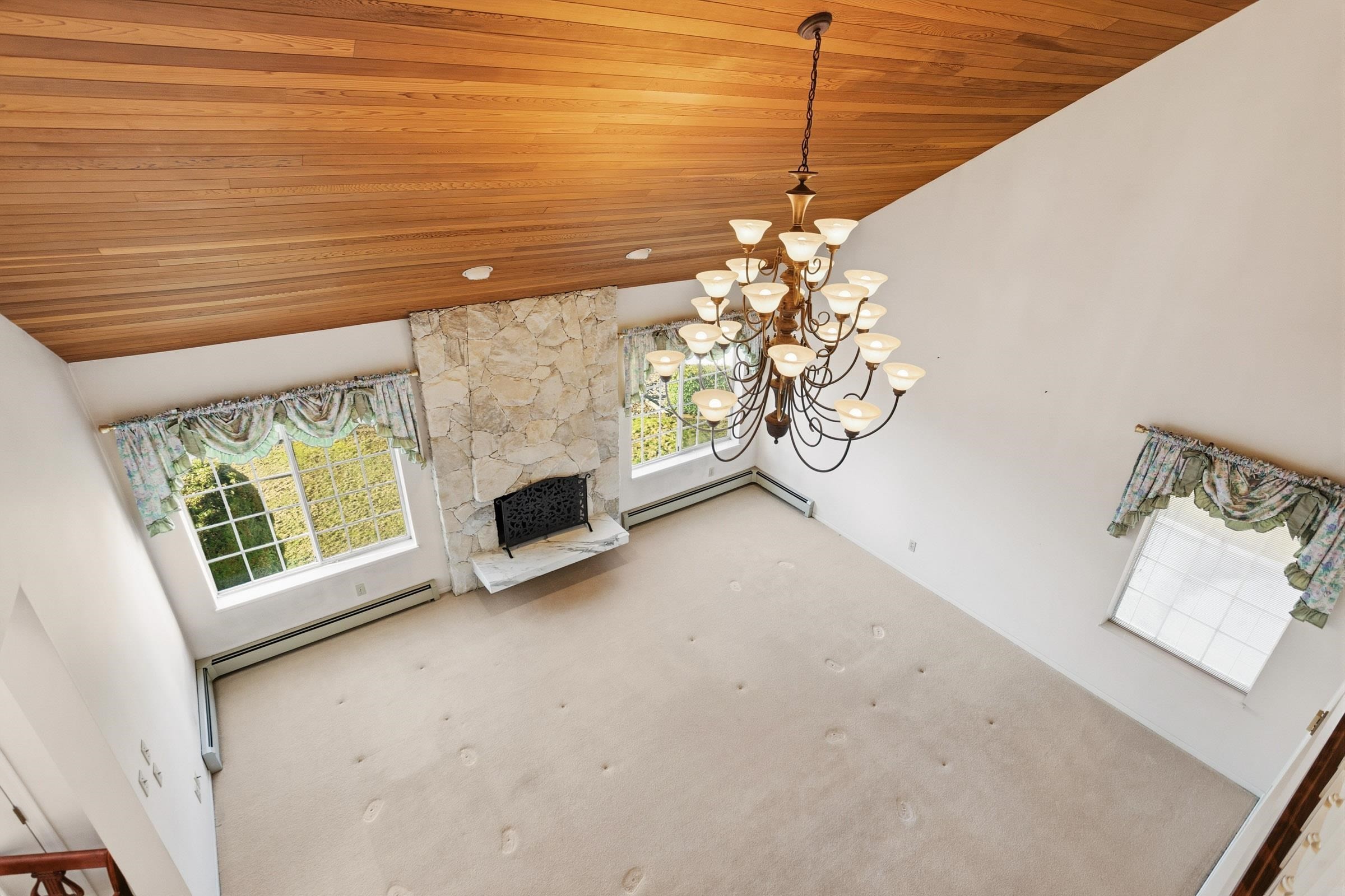 1506 Giles Place, Burnaby, BC