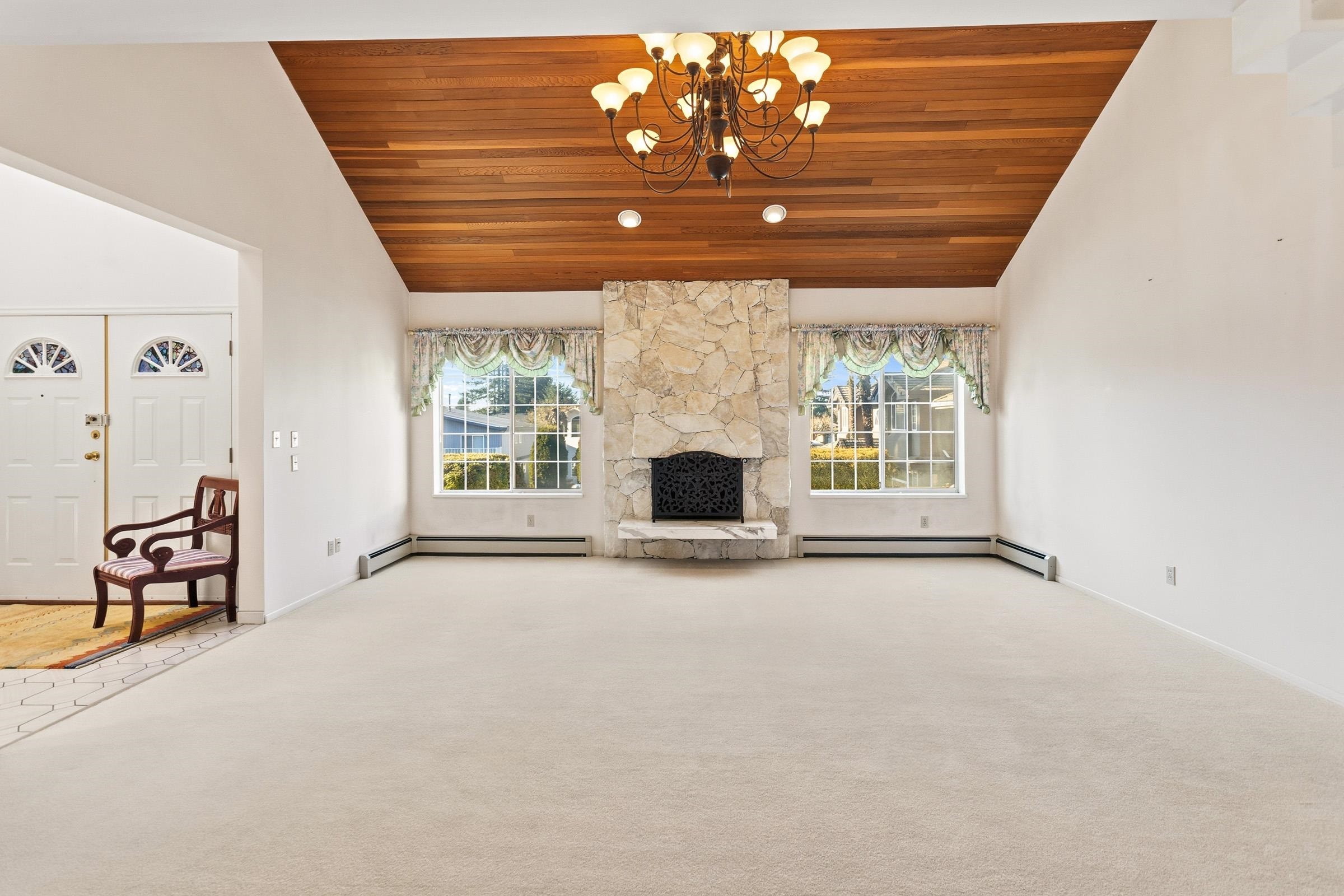 1506 Giles Place, Burnaby, BC