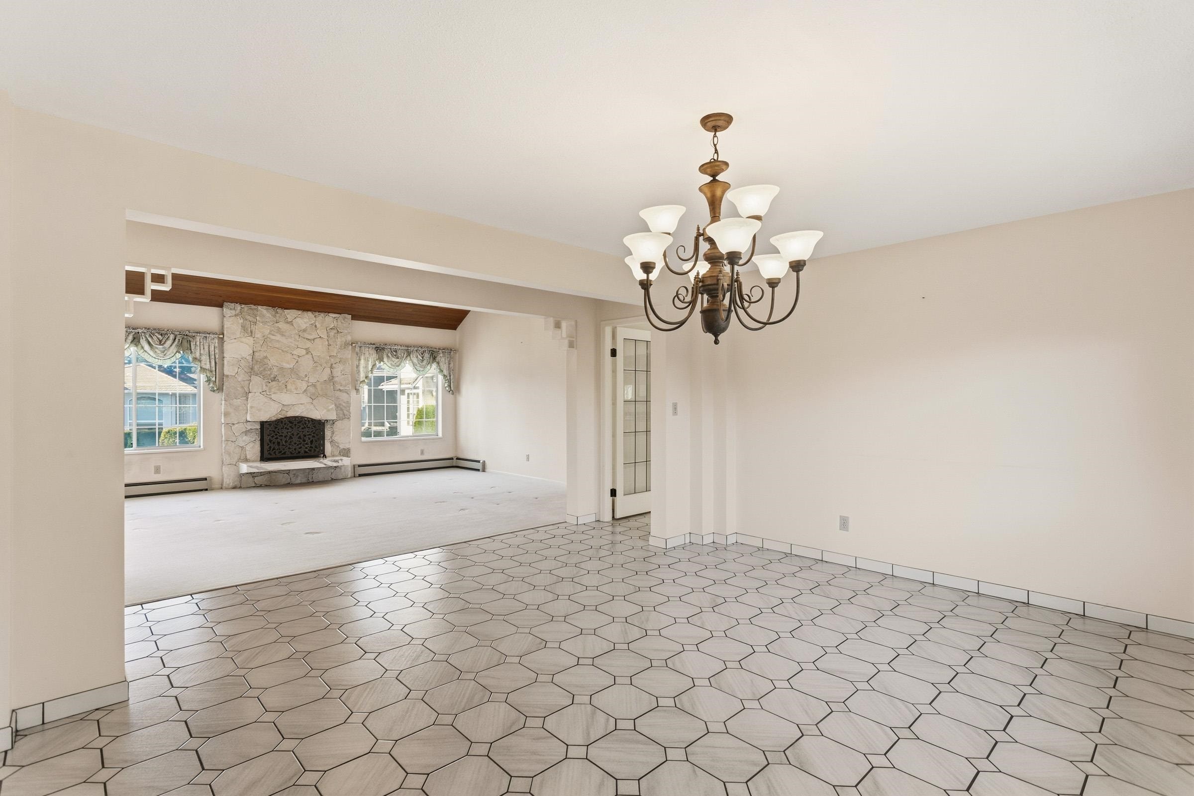 1506 Giles Place, Burnaby, BC