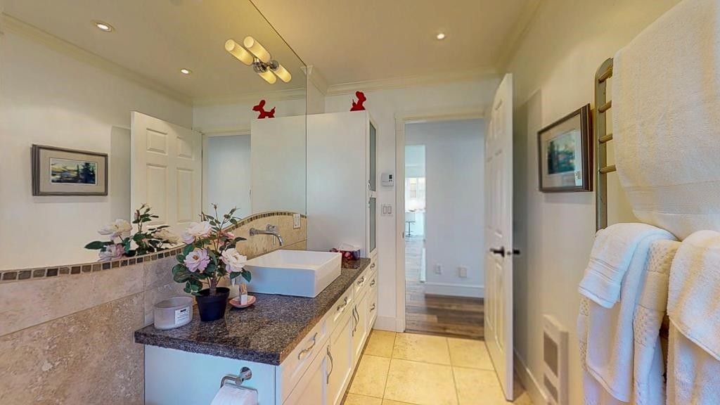 4868 Bluegrouse Drive, Sechelt, BC