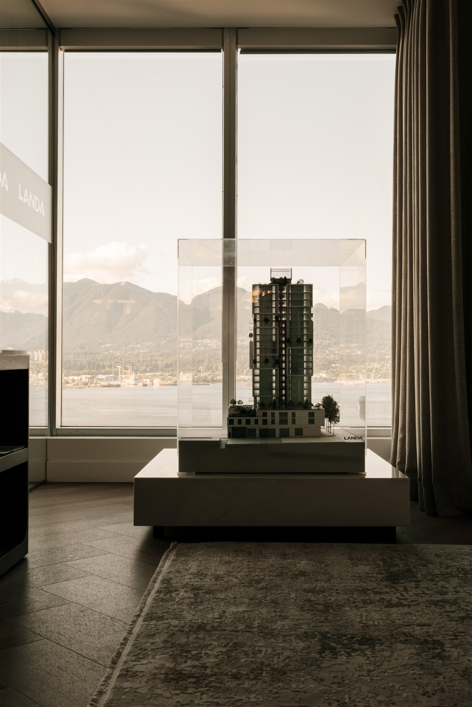 1402-1818 Alberni Street, Vancouver, BC - Indoor