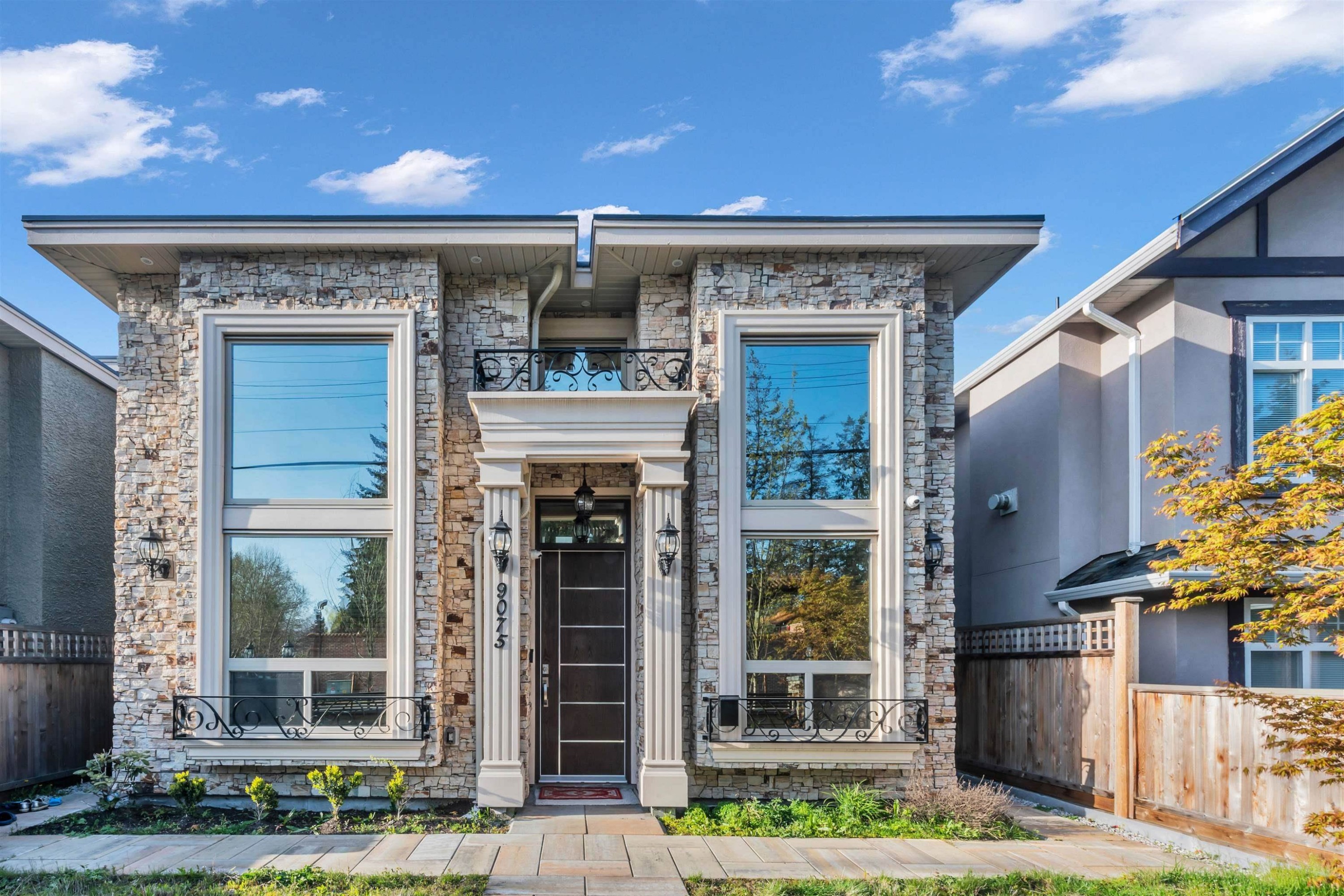 9075 Steveston Highway, Richmond, BC