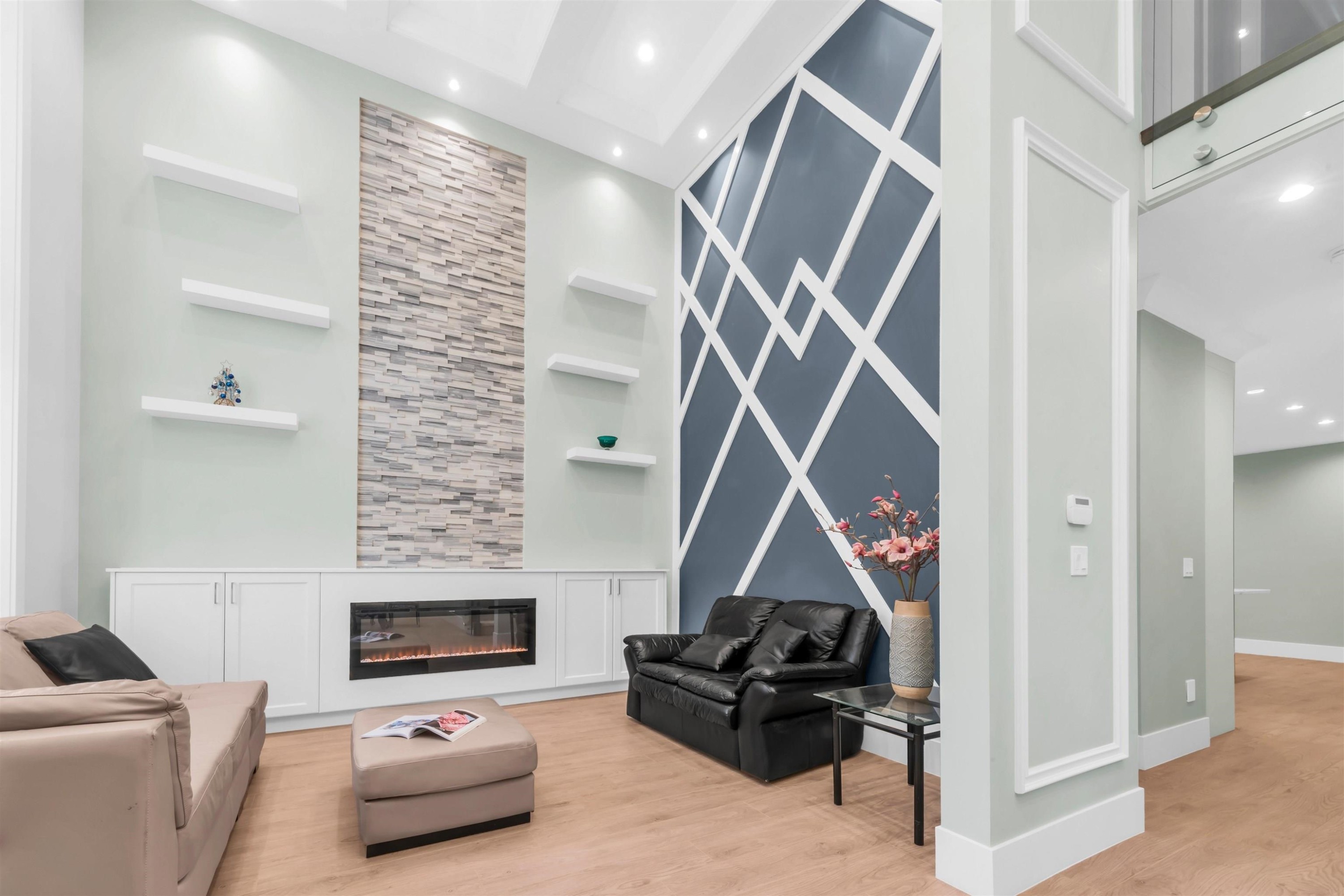 9075 Steveston Highway, Richmond, BC