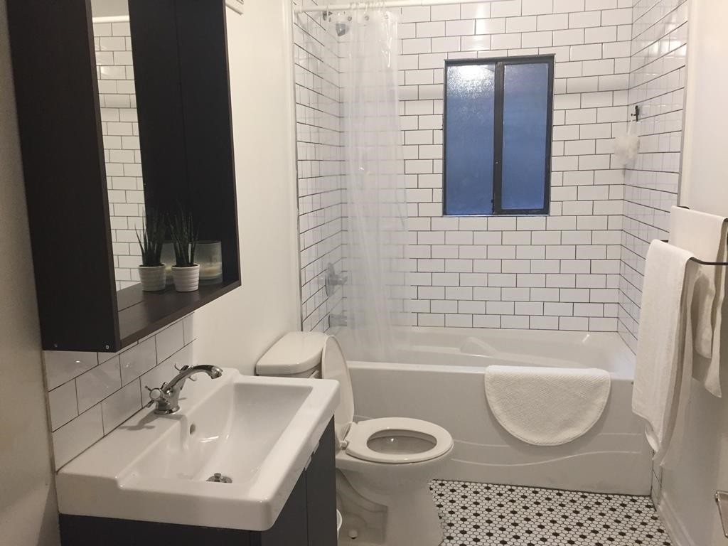 406 Union Street, Vancouver, BC