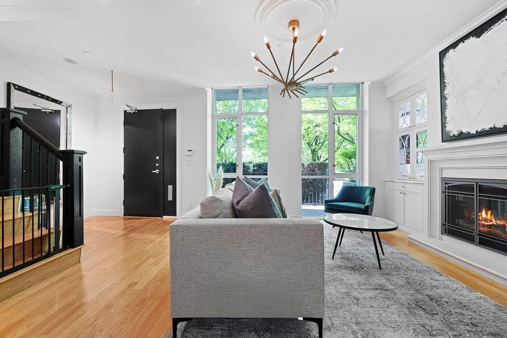 471 Beach Crescent, Vancouver, BC