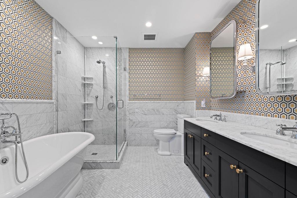 471 Beach Crescent, Vancouver, BC