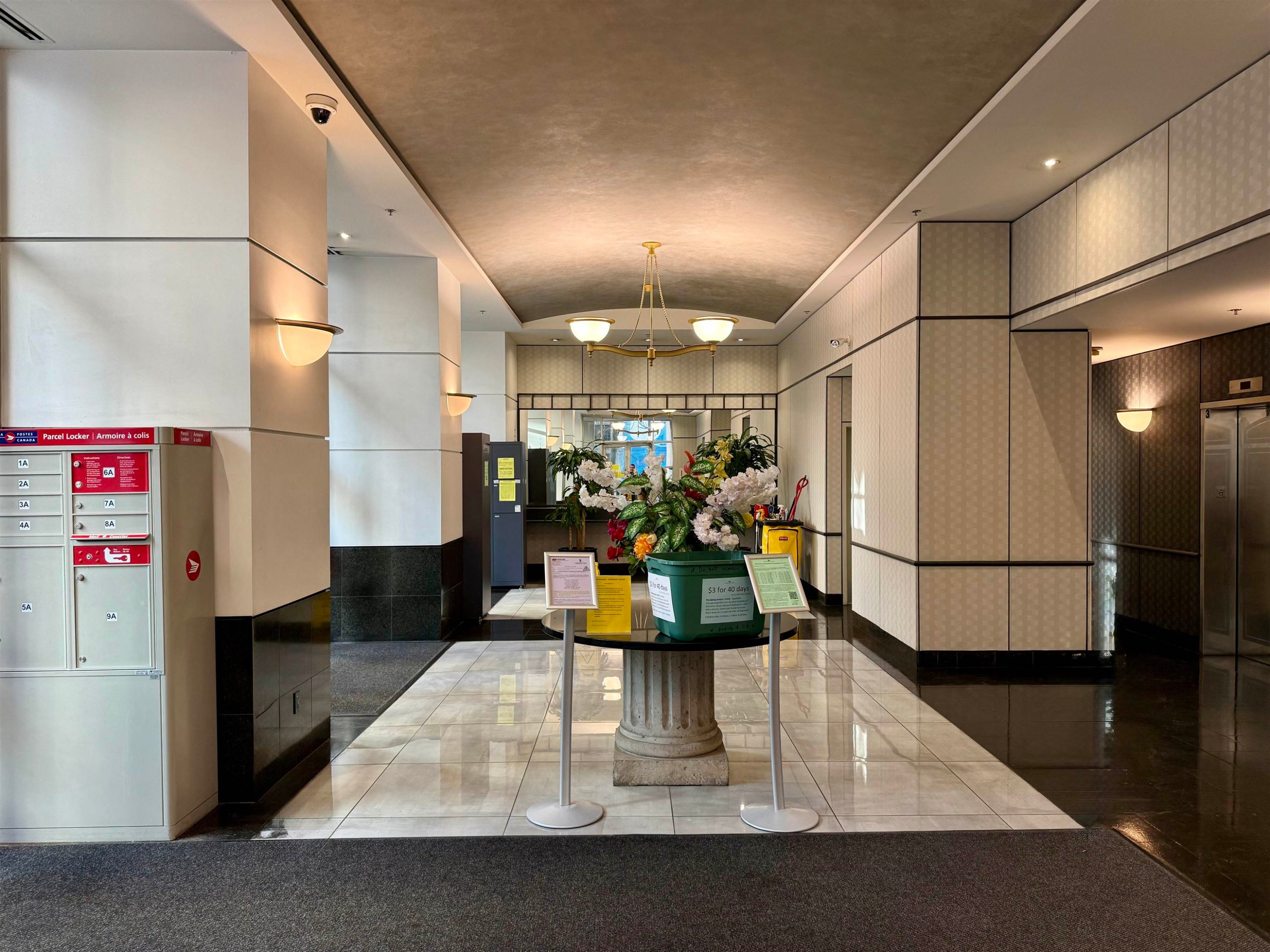 1701-438 Seymour Street, Vancouver, BC