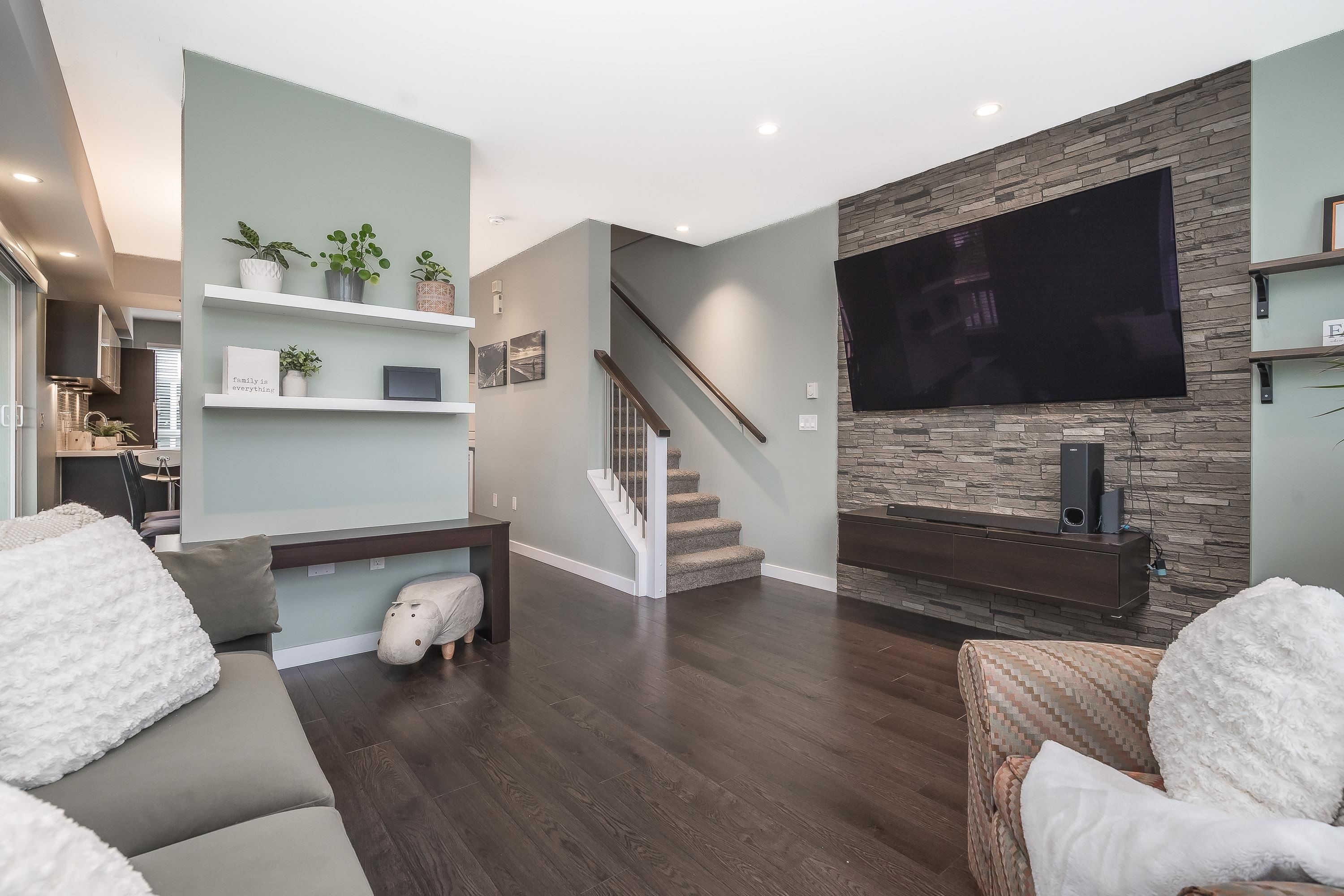 4-22388 124 Avenue, Maple Ridge, BC