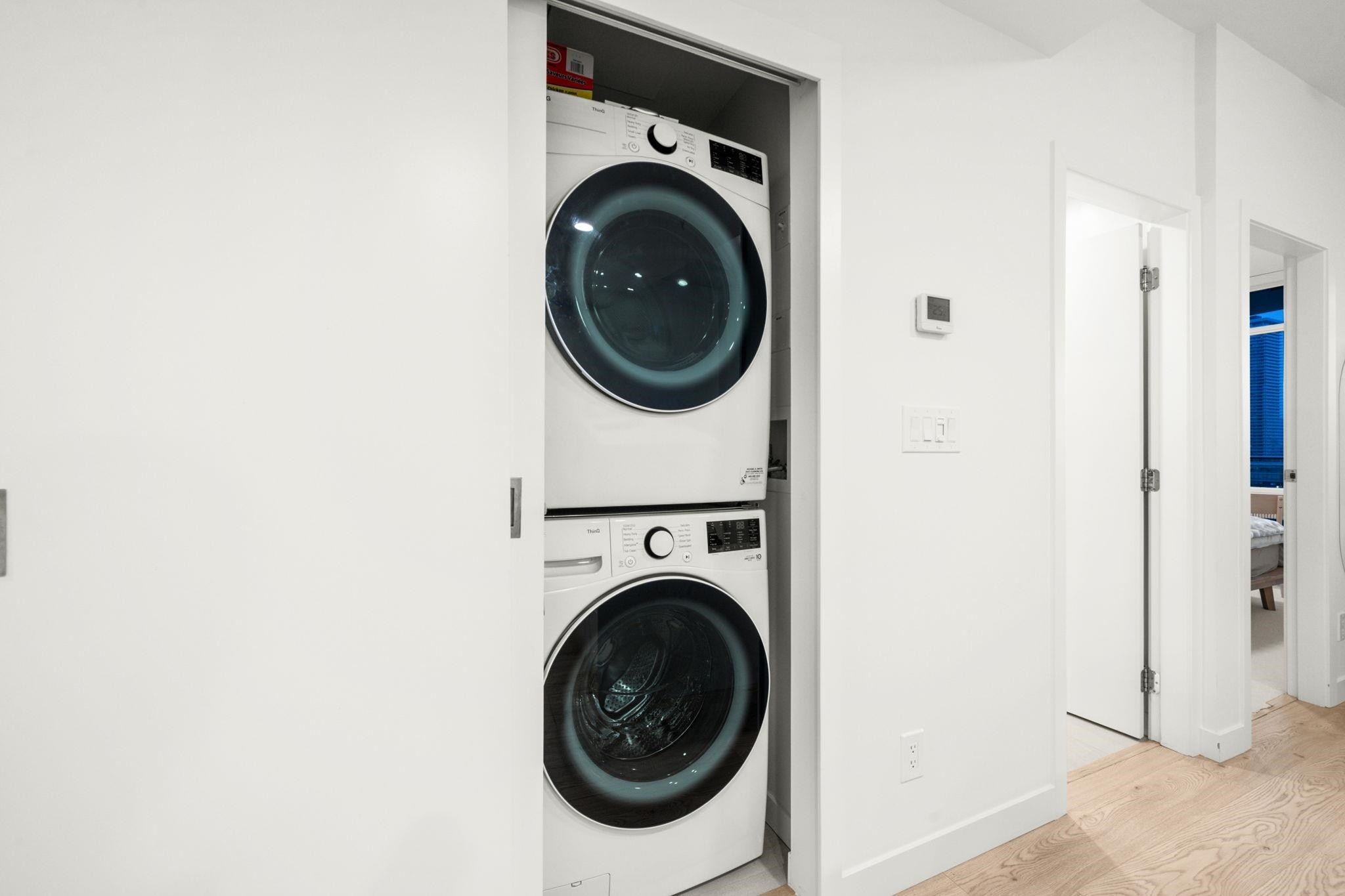 2607-2181 Madison Avenue, Burnaby, BC