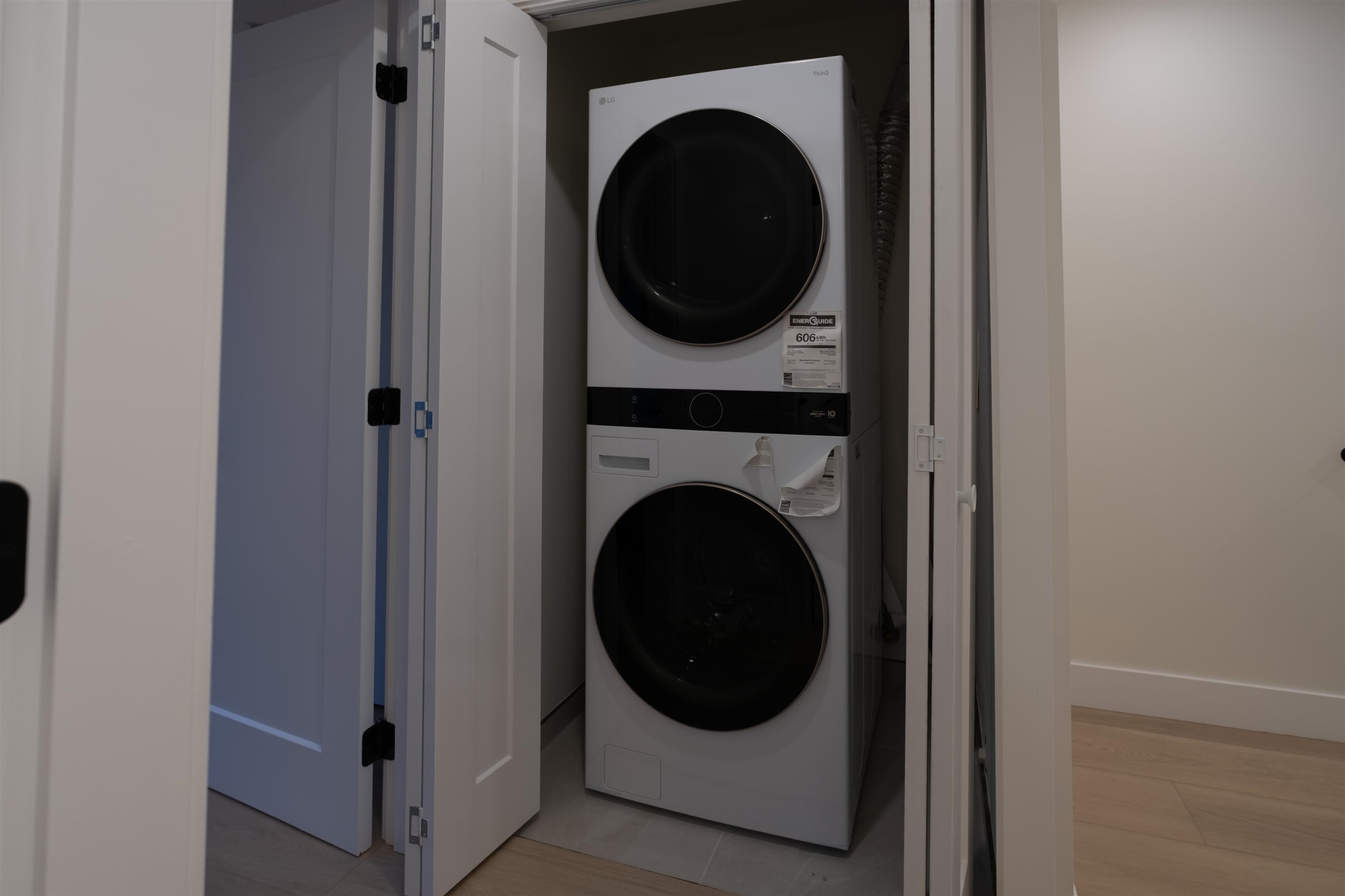 3350 Cobblestone Avenue, Vancouver, BC