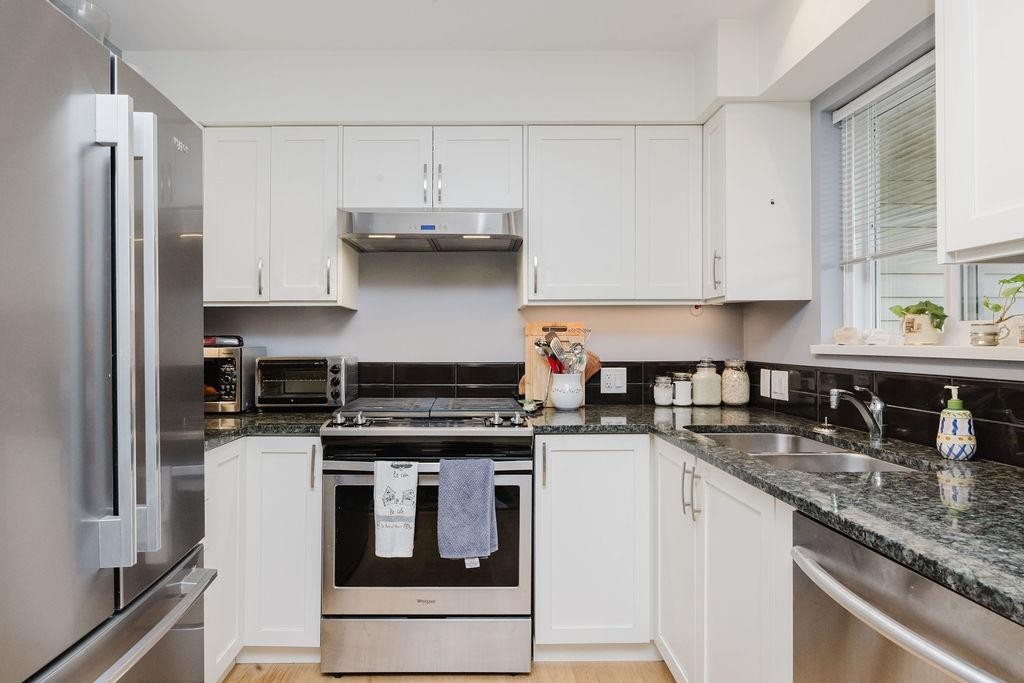 23-689 Park Road, Gibsons, BC