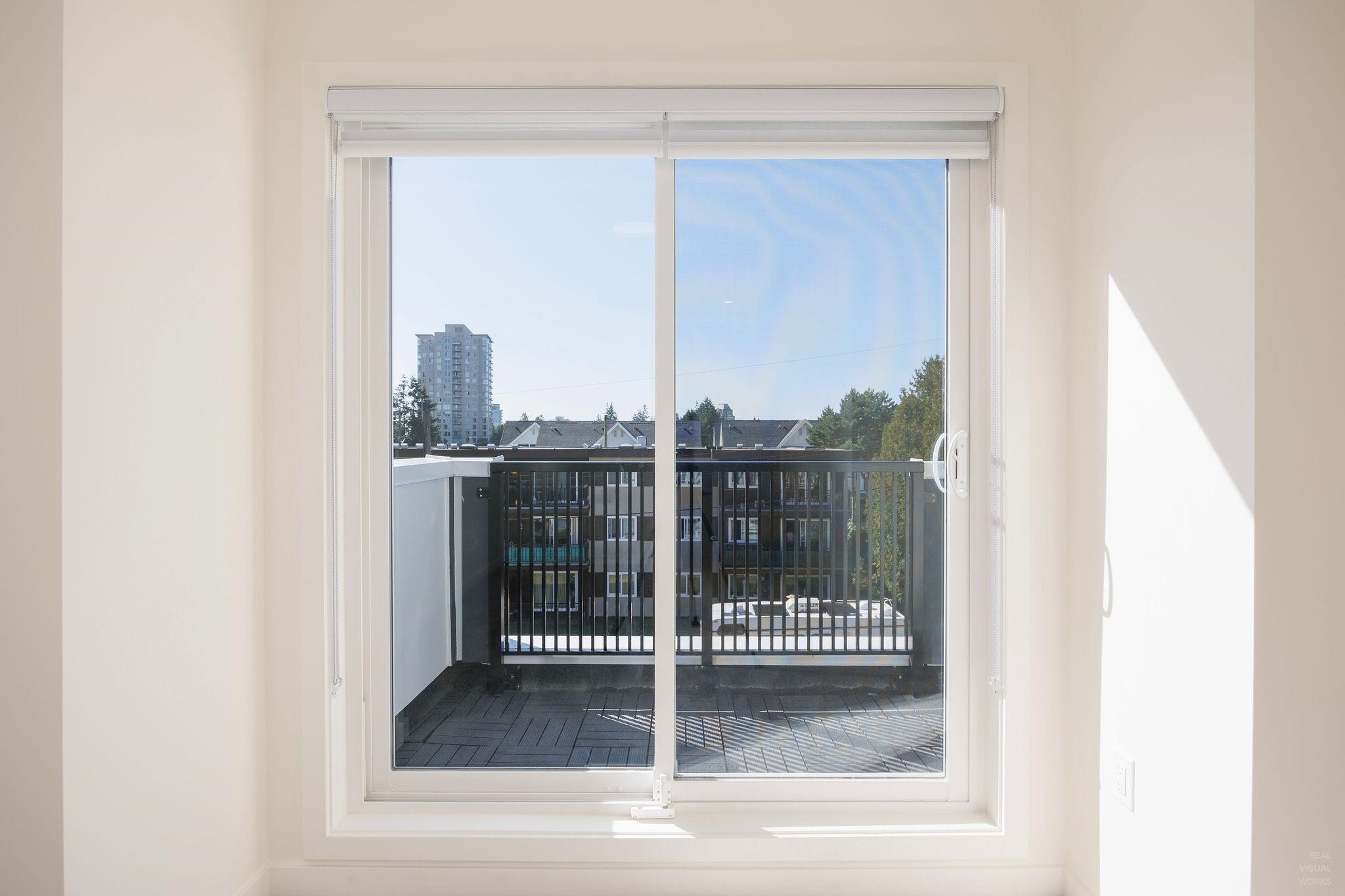 8-6929 Balmoral Street, Burnaby, BC