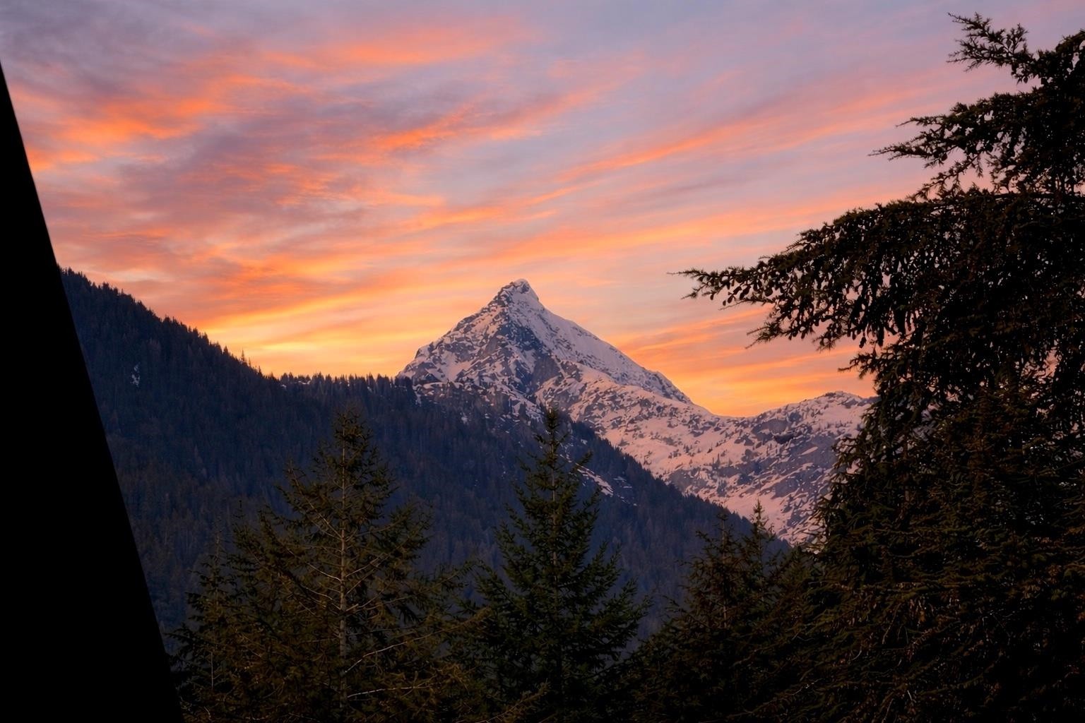 1212 Parkwood Place, Squamish, BC