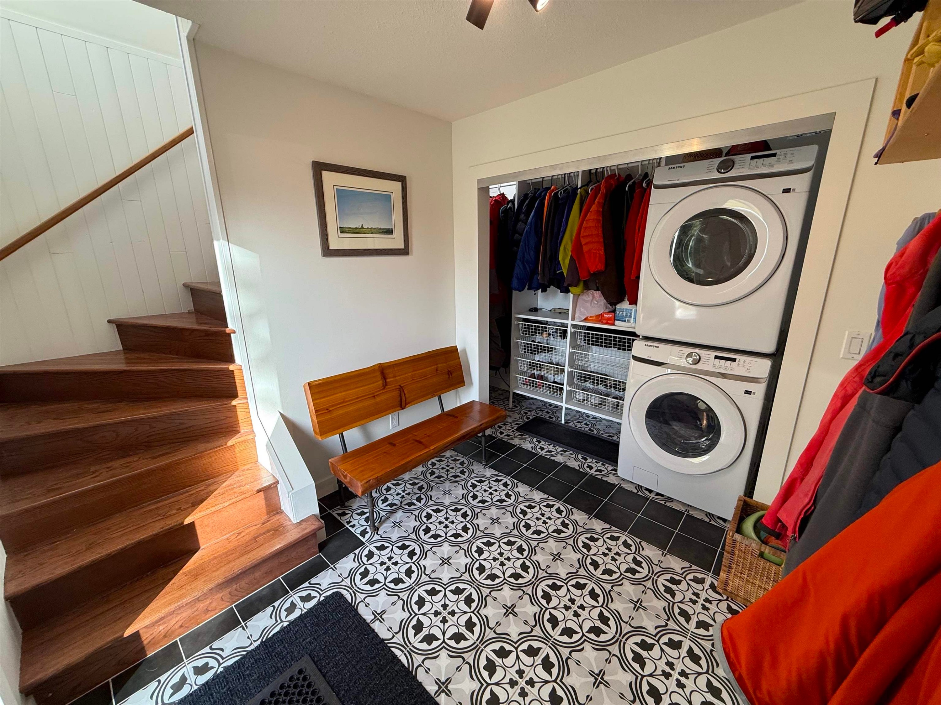 1212 Parkwood Place, Squamish, BC