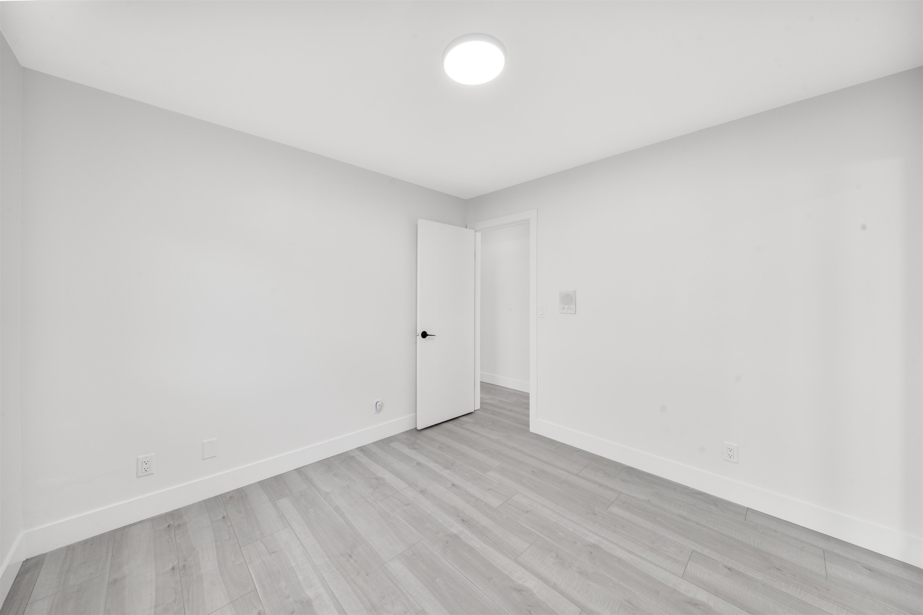 5811 Sprott Street, Burnaby, BC