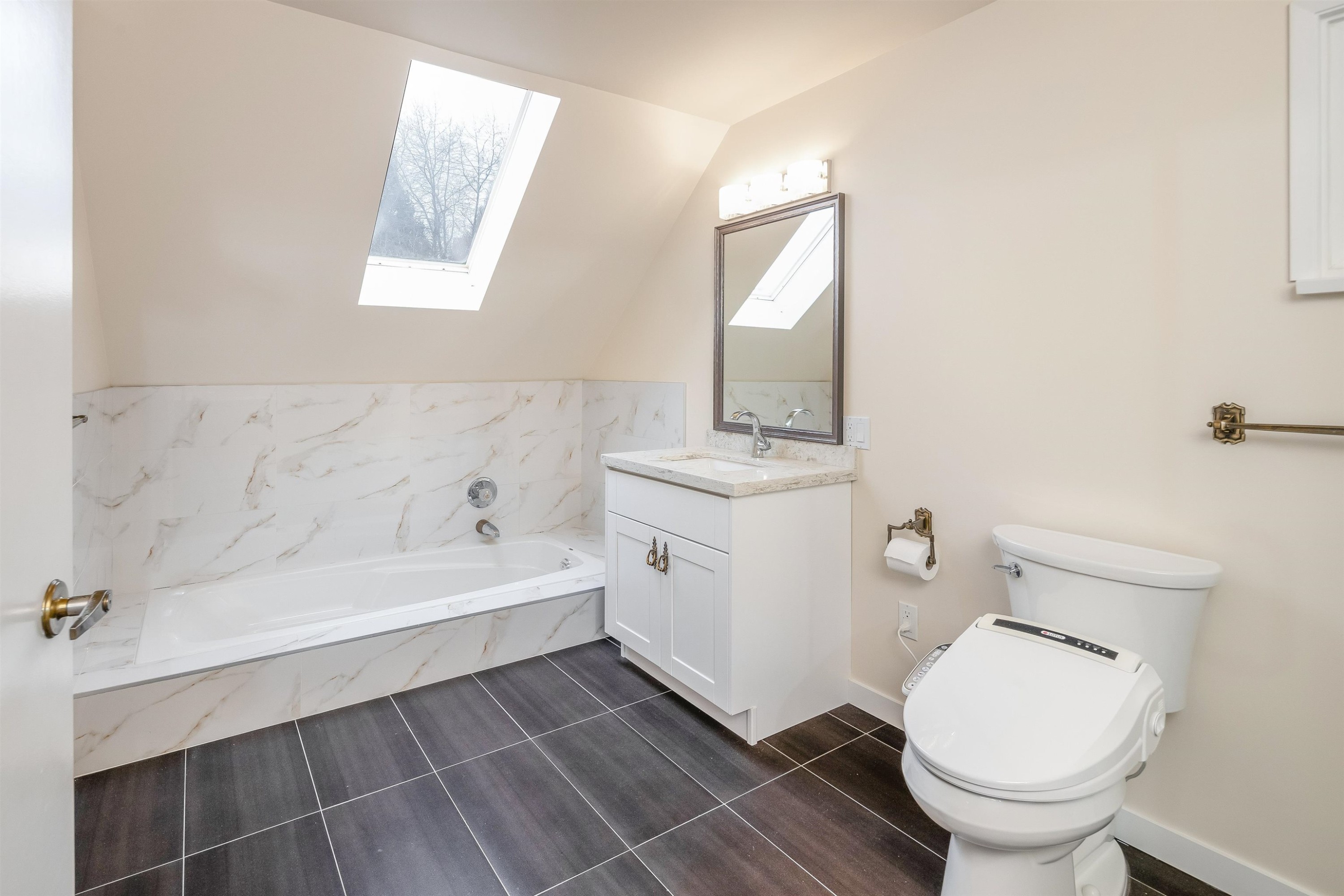 7720 No.1 Road, Richmond, BC