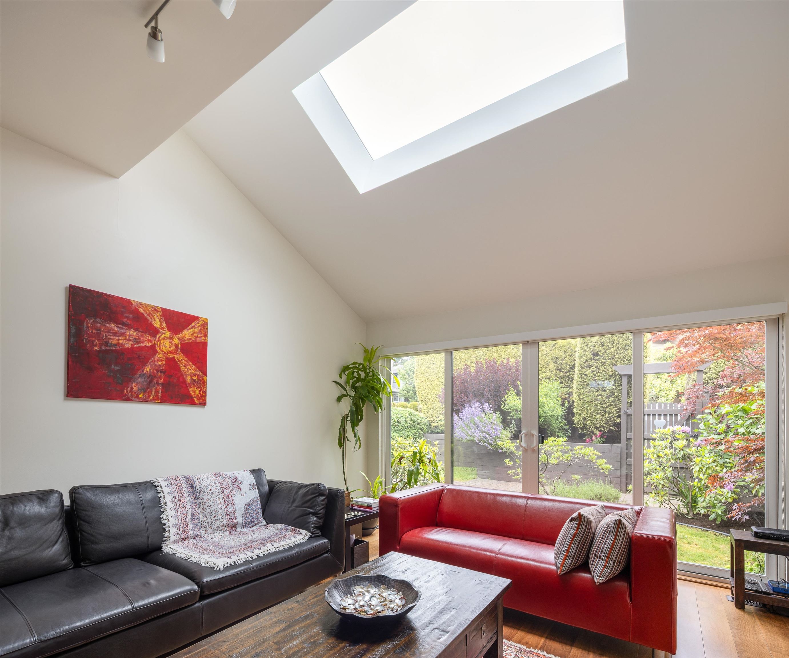 1915 Chesterfield Avenue, North Vancouver, BC