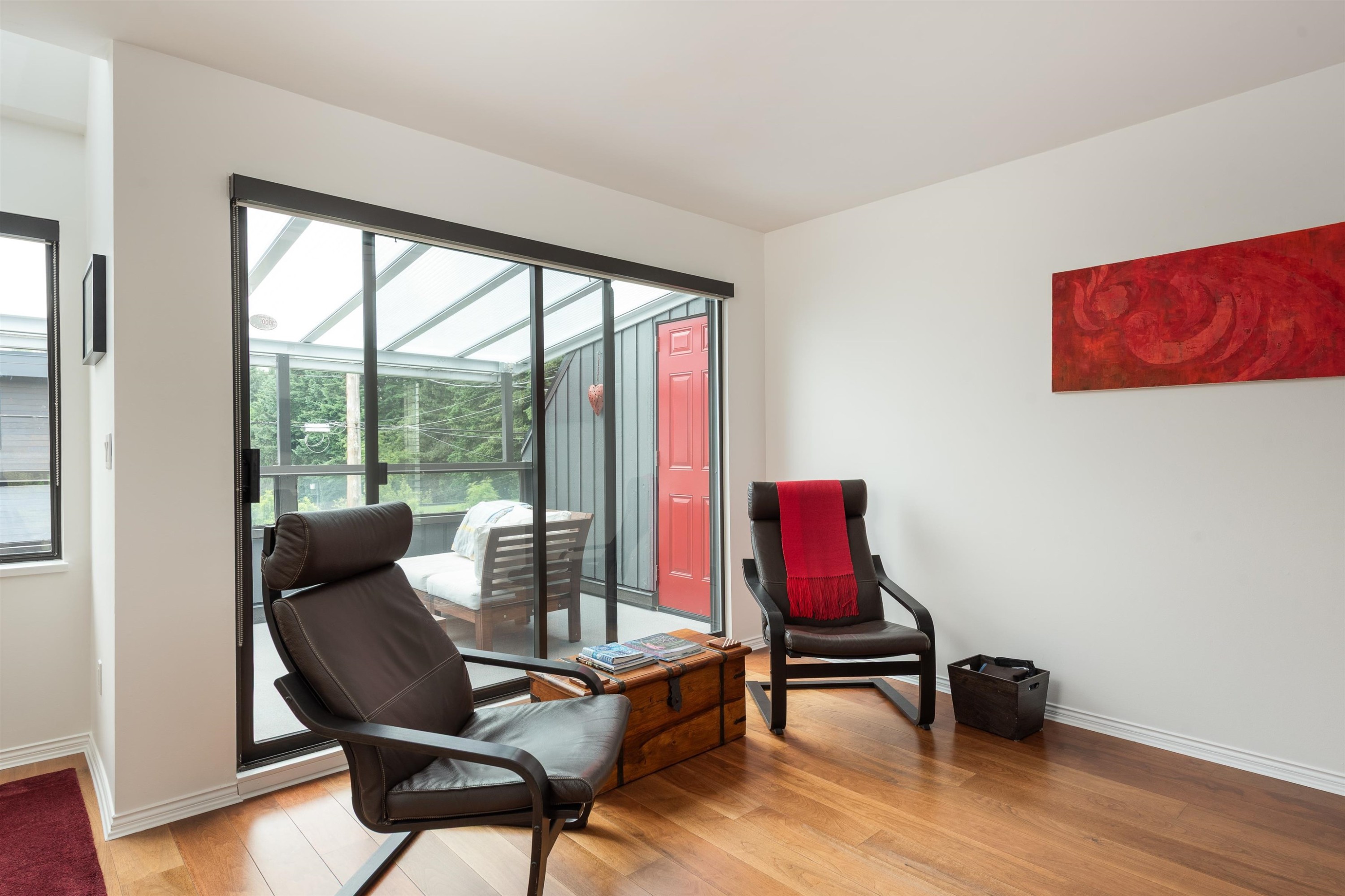 1915 Chesterfield Avenue, North Vancouver, BC