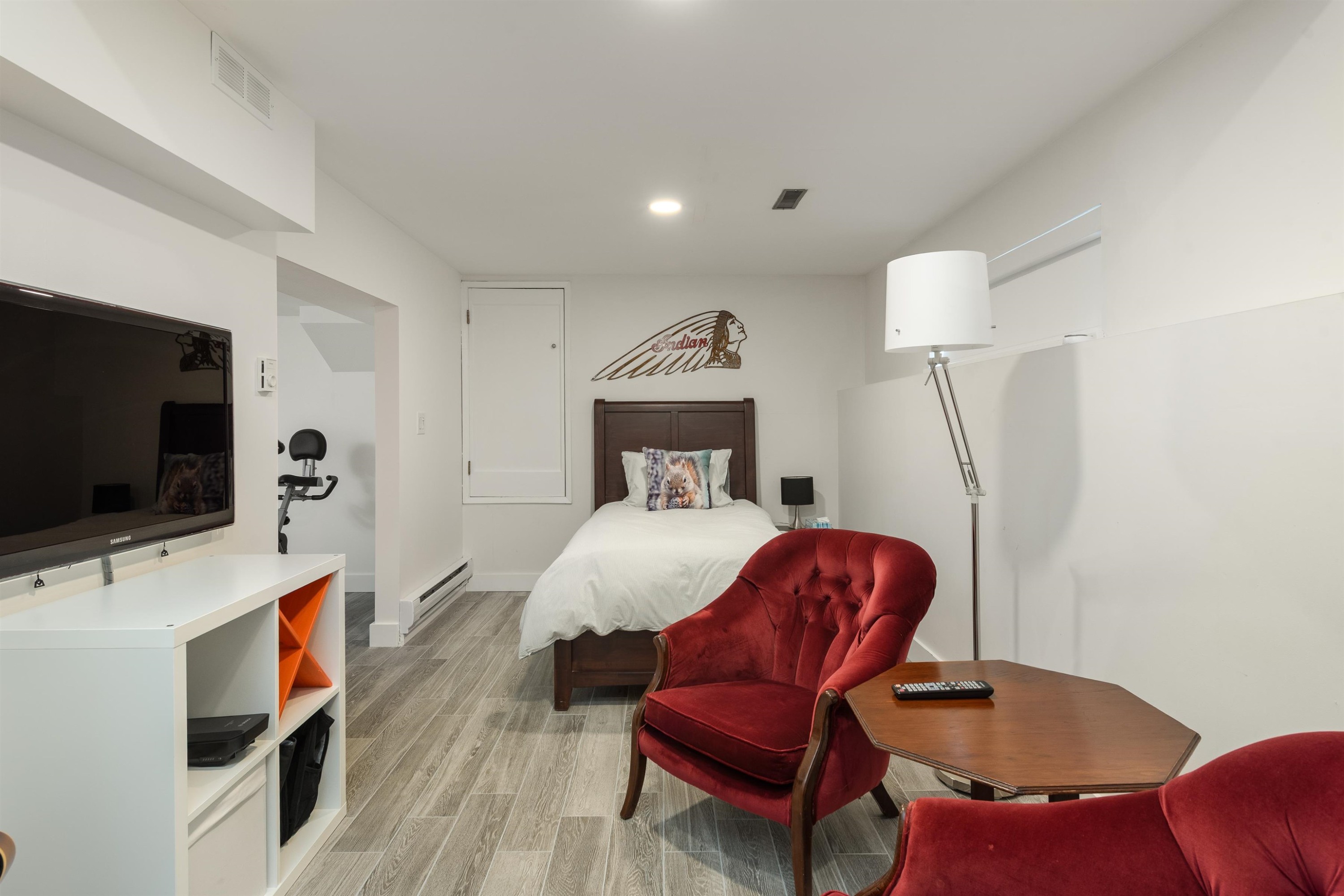 1915 Chesterfield Avenue, North Vancouver, BC