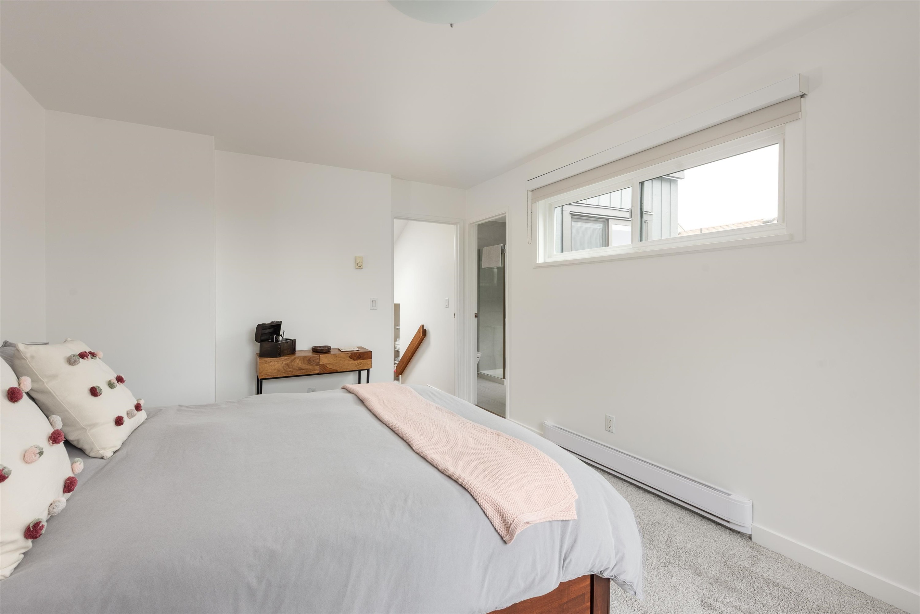 1915 Chesterfield Avenue, North Vancouver, BC