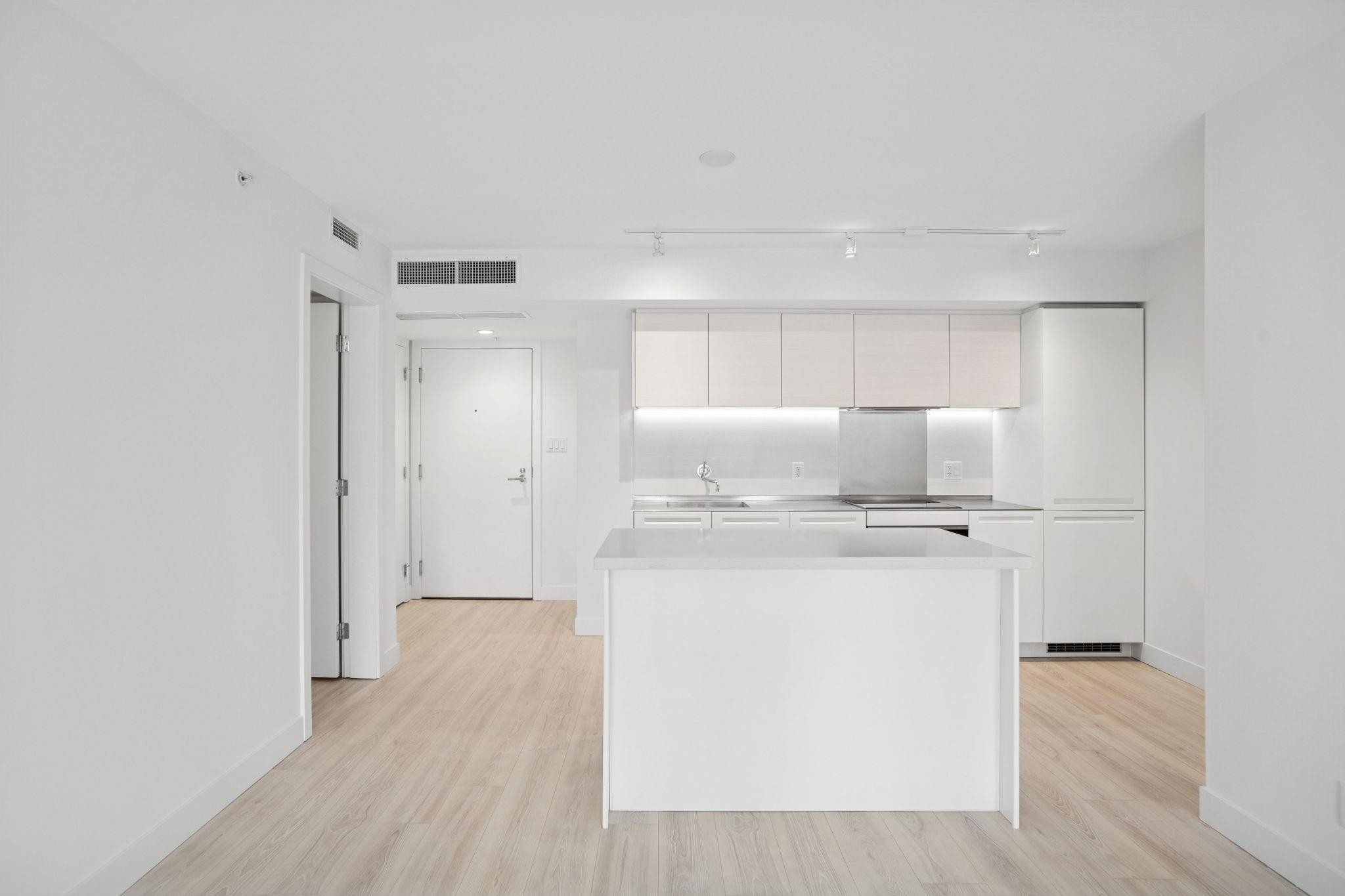 1502-1133 Hornby Street, Vancouver, BC