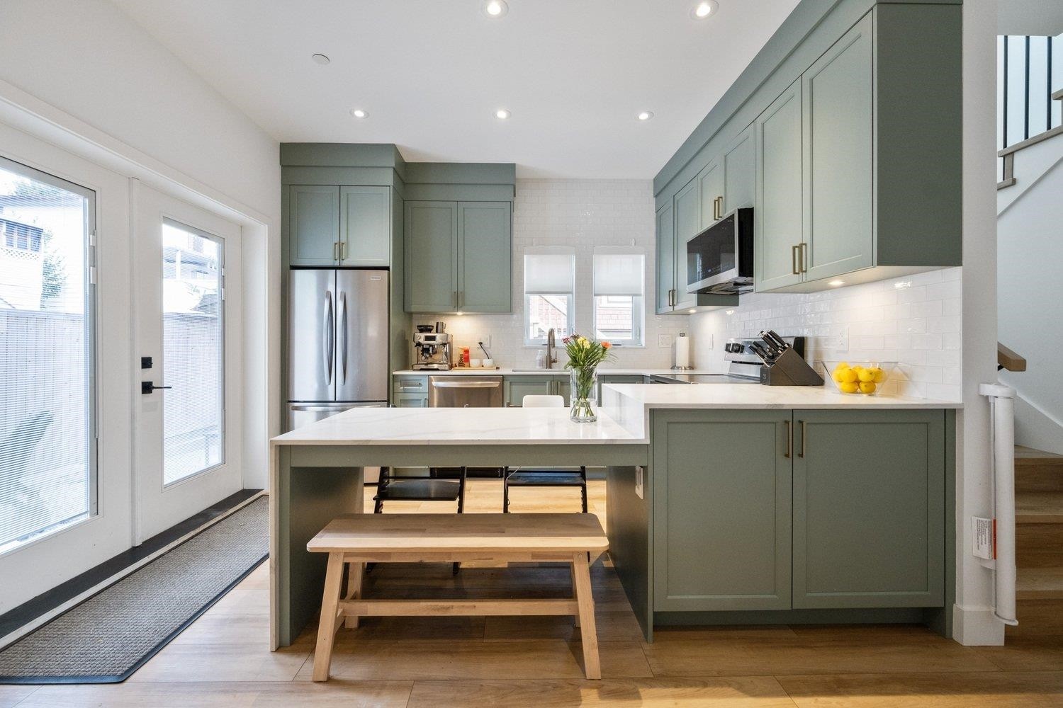 720 30Th Avenue E, Vancouver, BC