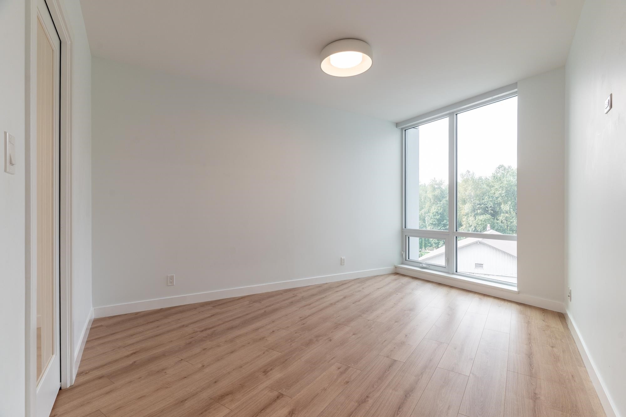 401-1500 Fern Street, North Vancouver, BC