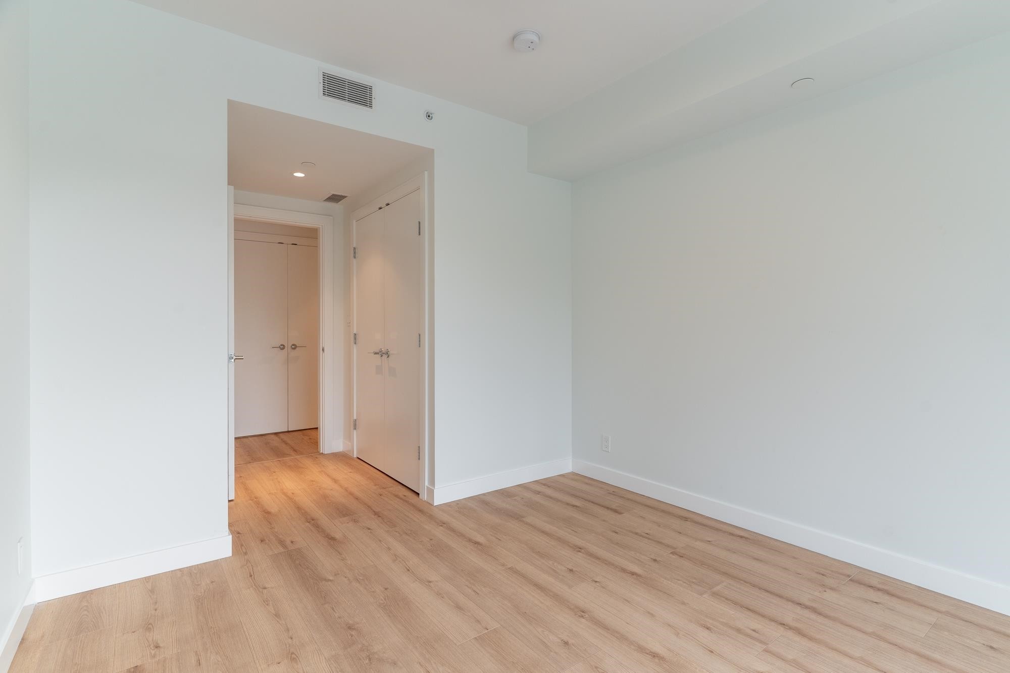 401-1500 Fern Street, North Vancouver, BC