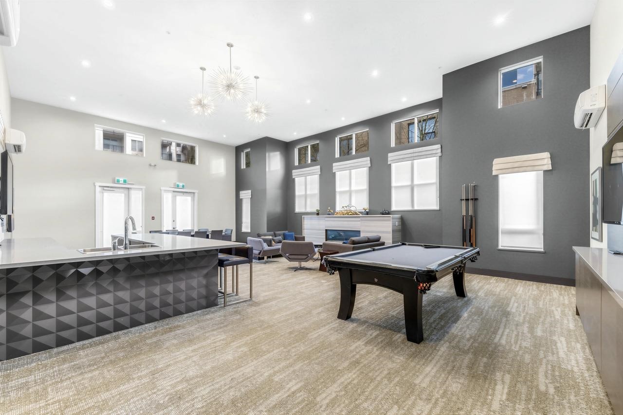 117-9311 Alexandra Road, Richmond, BC