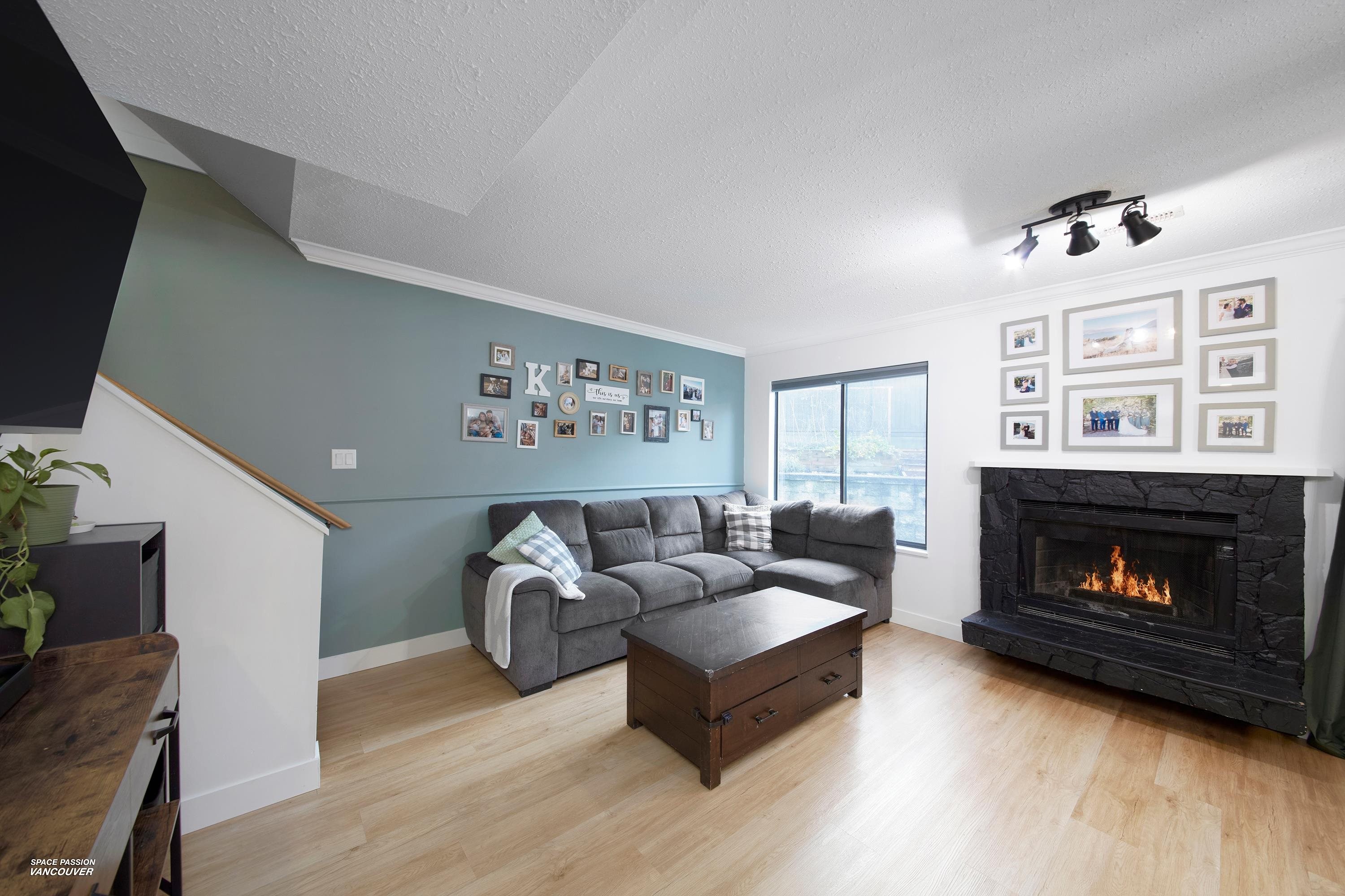 16-21550 Cherrington Avenue, Maple Ridge, BC